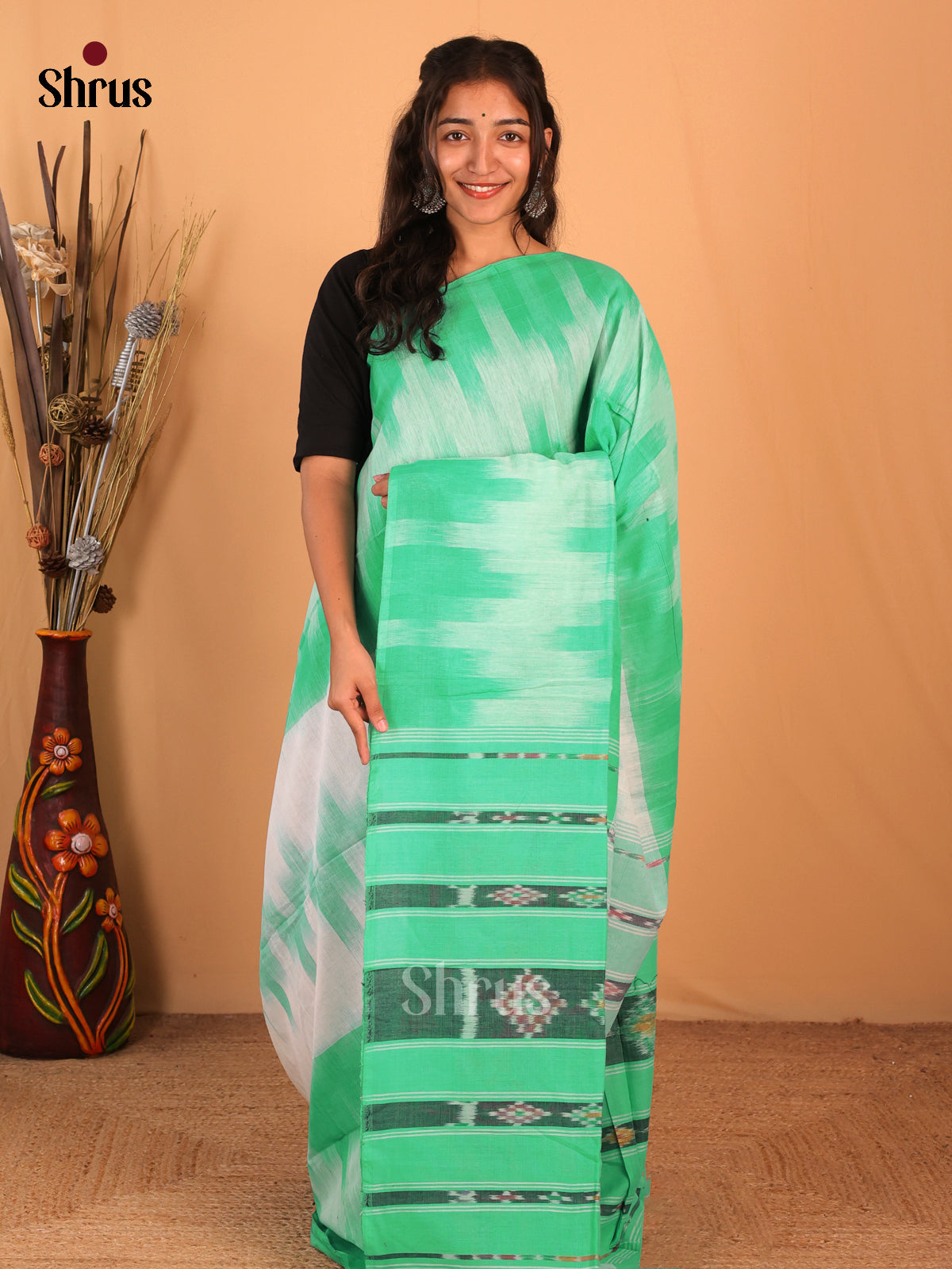 Green - Bengal cotton Saree - Shop on Shrus.com