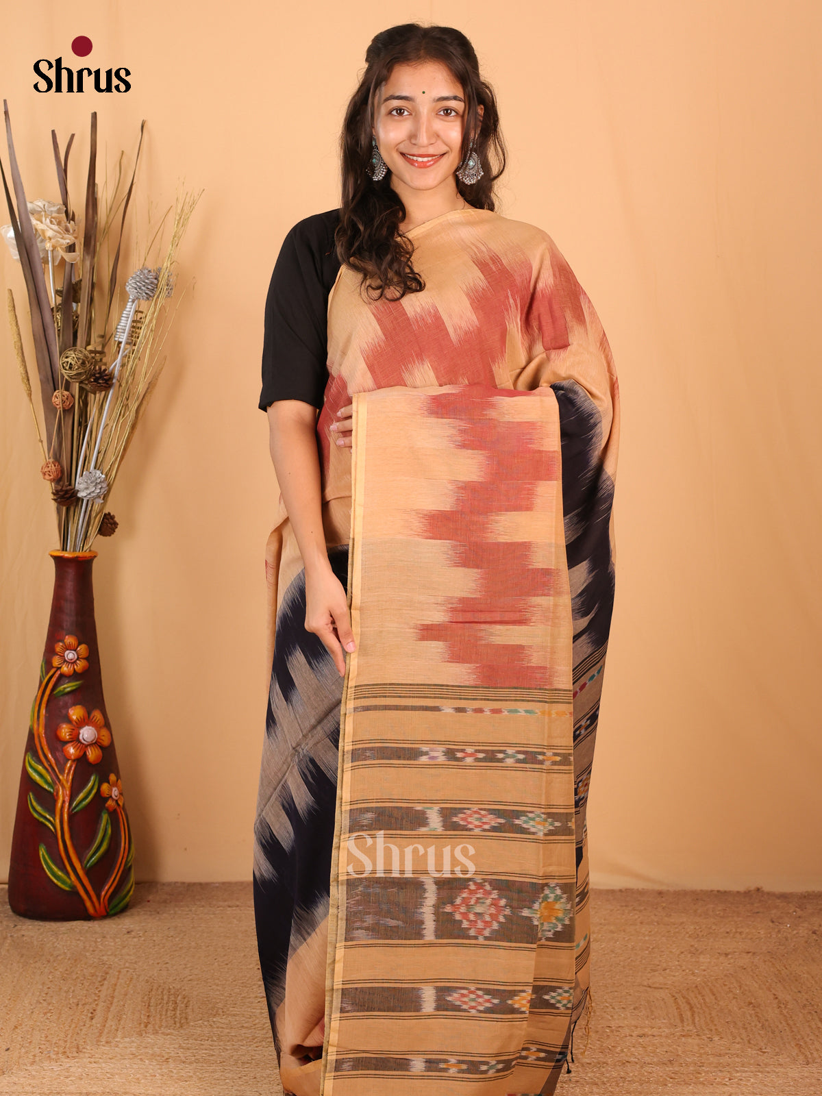 Sandal & Grey- Bengal cotton Saree - Shop on Shrus.com