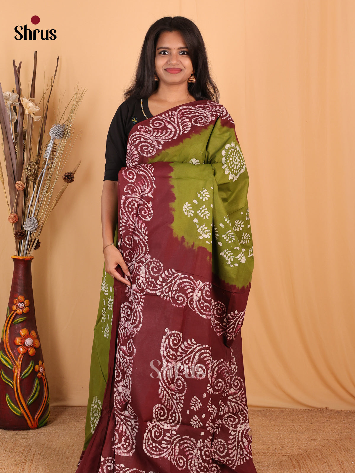 Green & Brown - Bhatik Saree - Shop on Shrus.com