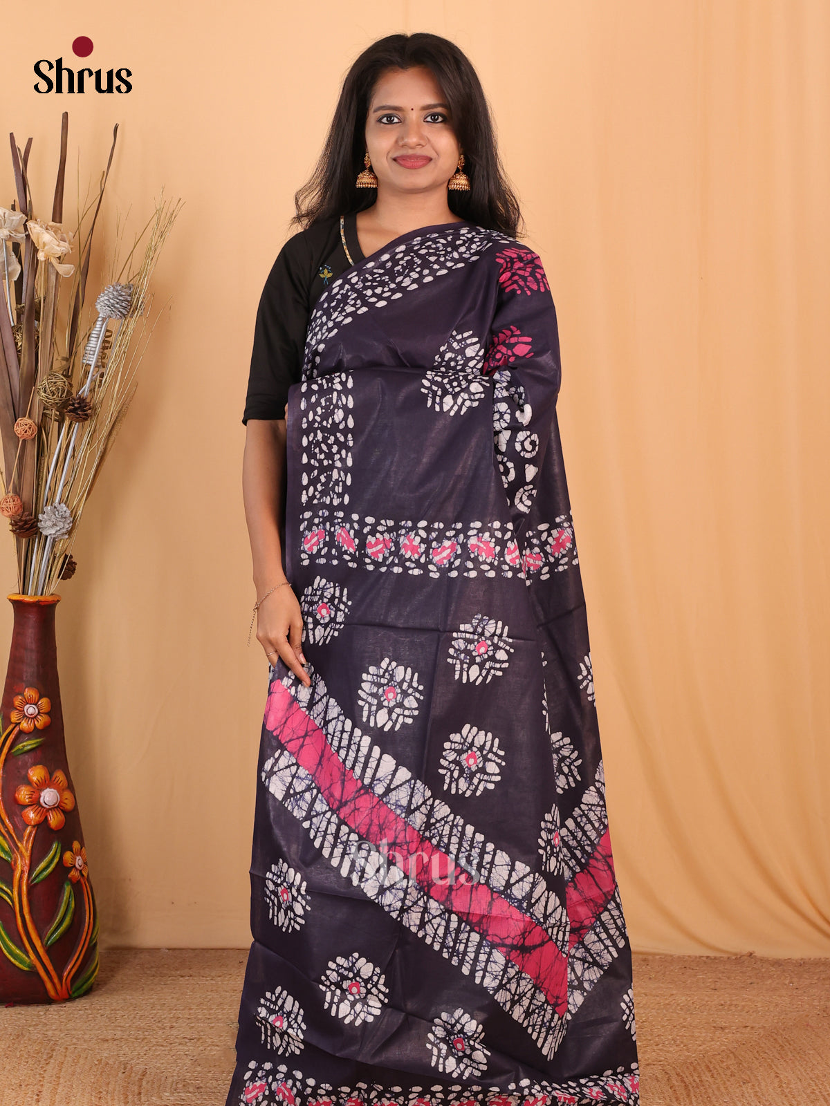 DCS04245 - Bhatik Saree - Shop on Shrus.com