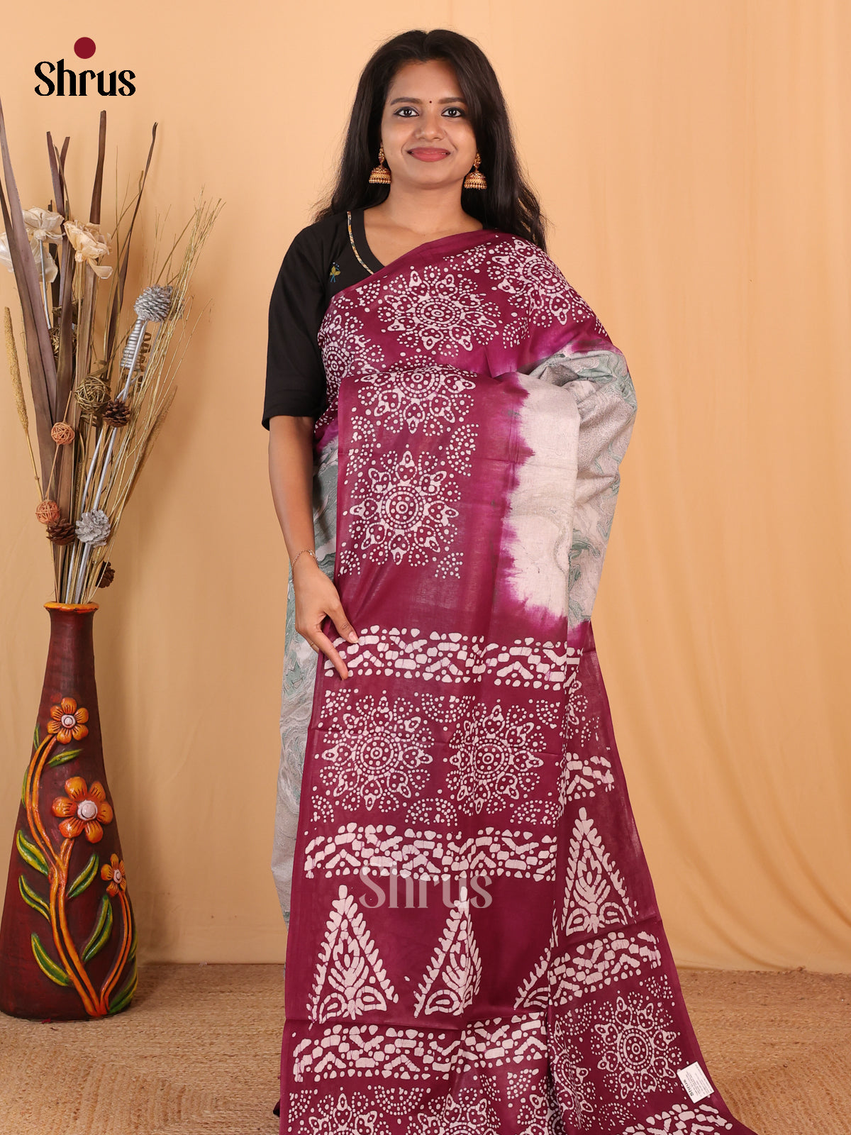 Cream & Maroon- Bhatik Saree - Shop on Shrus.com
