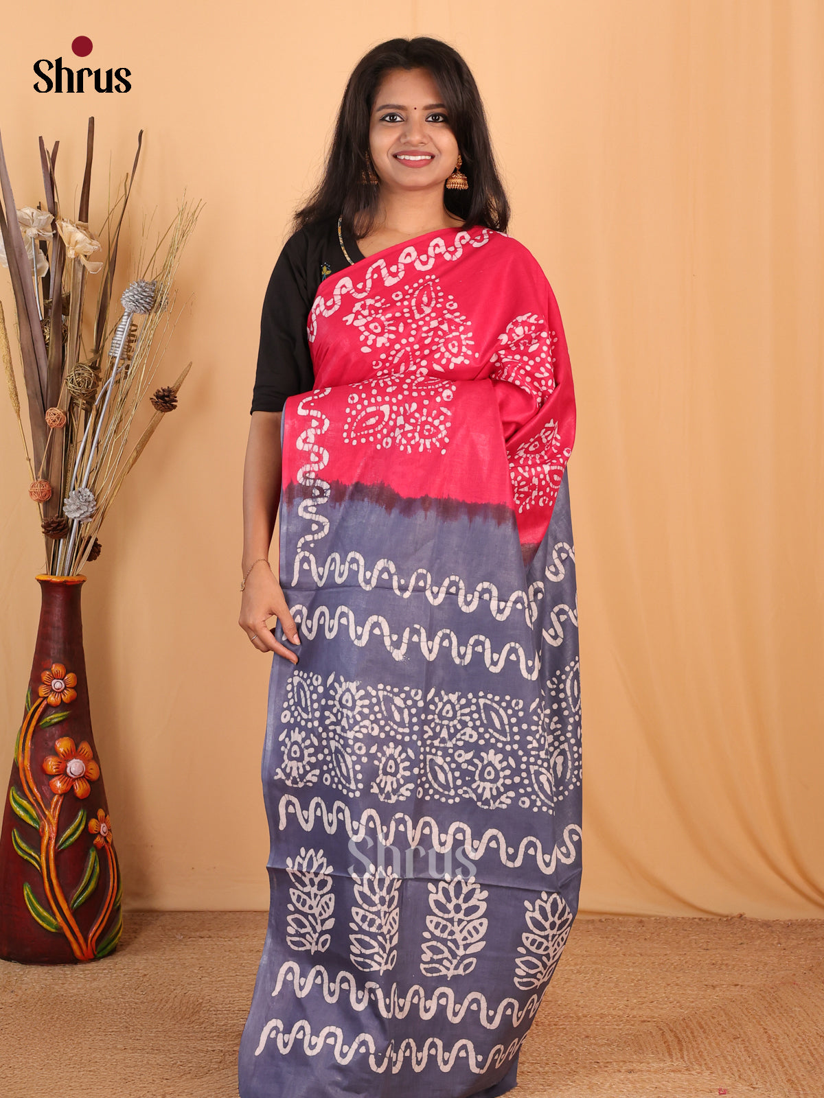 Pink & Grey - Bhatik Saree - Shop on Shrus.com