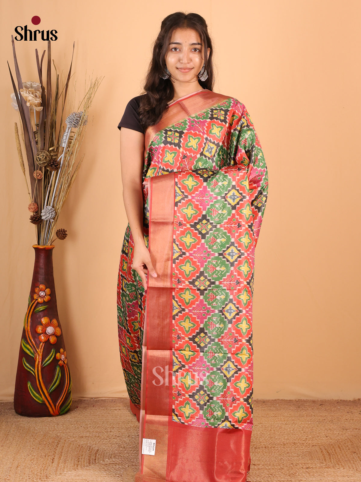 Red & Green - Printed Tussar Saree - Shop on Shrus.com