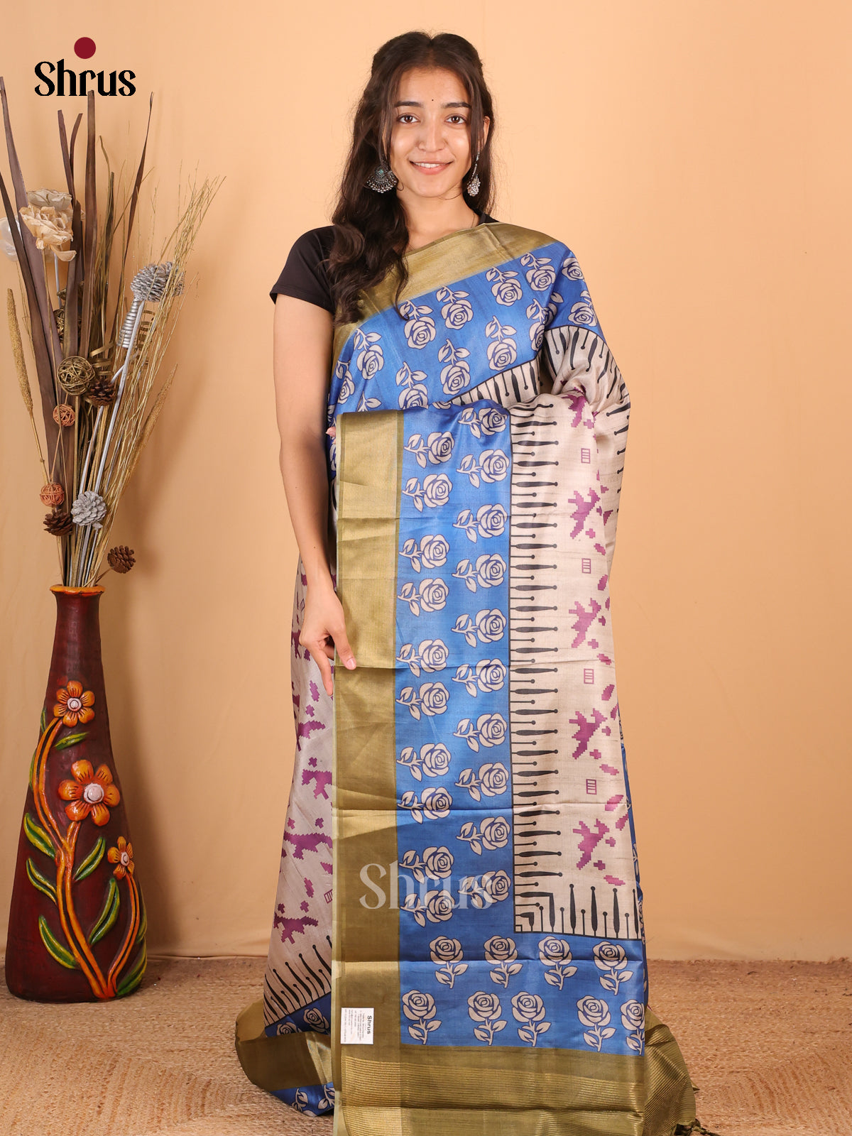Cream & Green - Printed Tussar Saree - Shop on Shrus.com