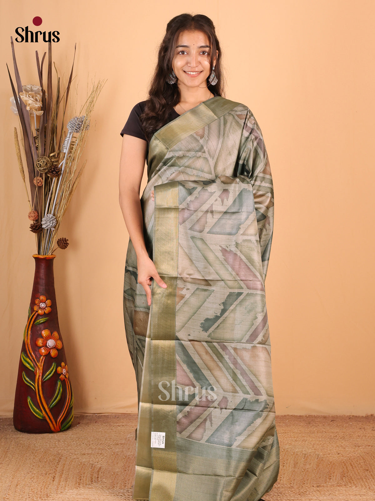 Green - Printed Tussar Saree - Shop on Shrus.com