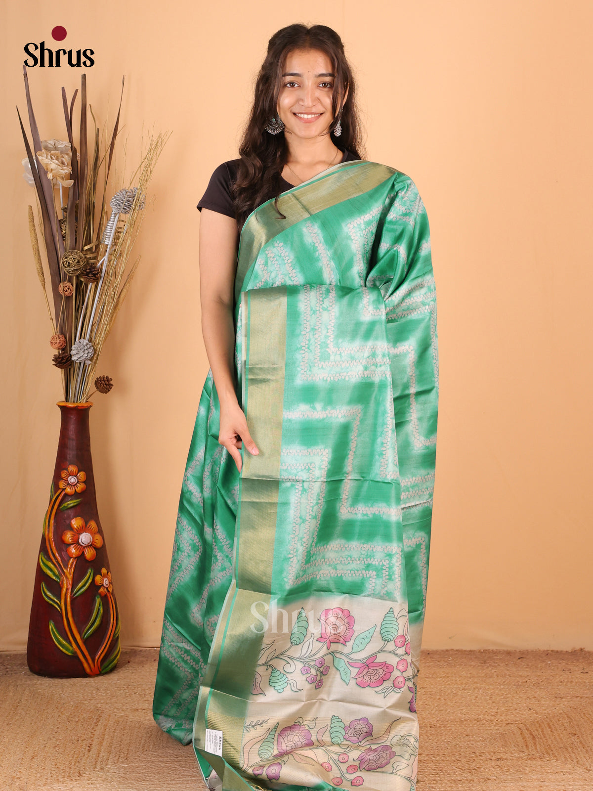 Green & Cream - Printed Tussar Saree - Shop on Shrus.com