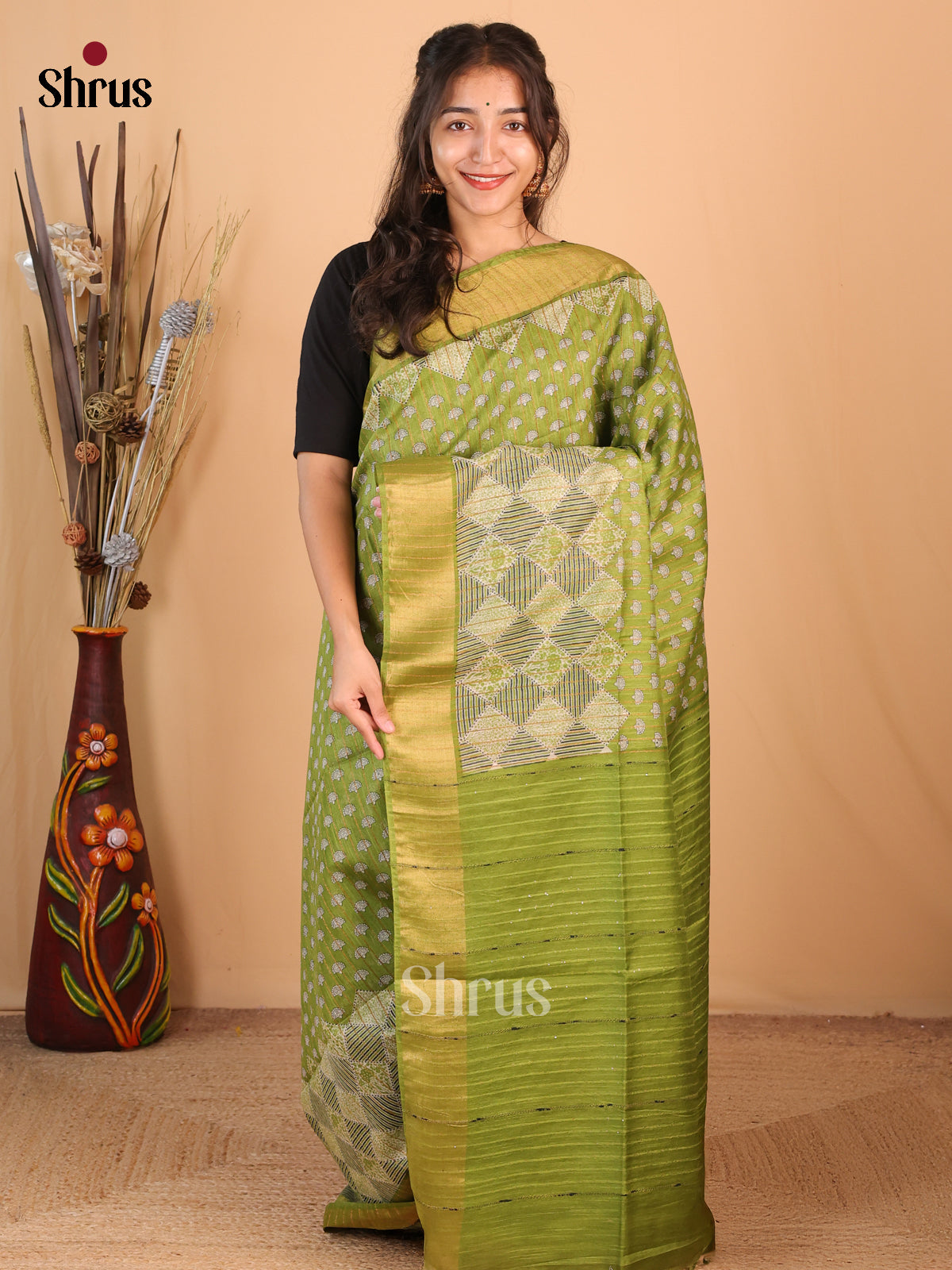 Green - Printed Tussar Saree - Shop on Shrus.com