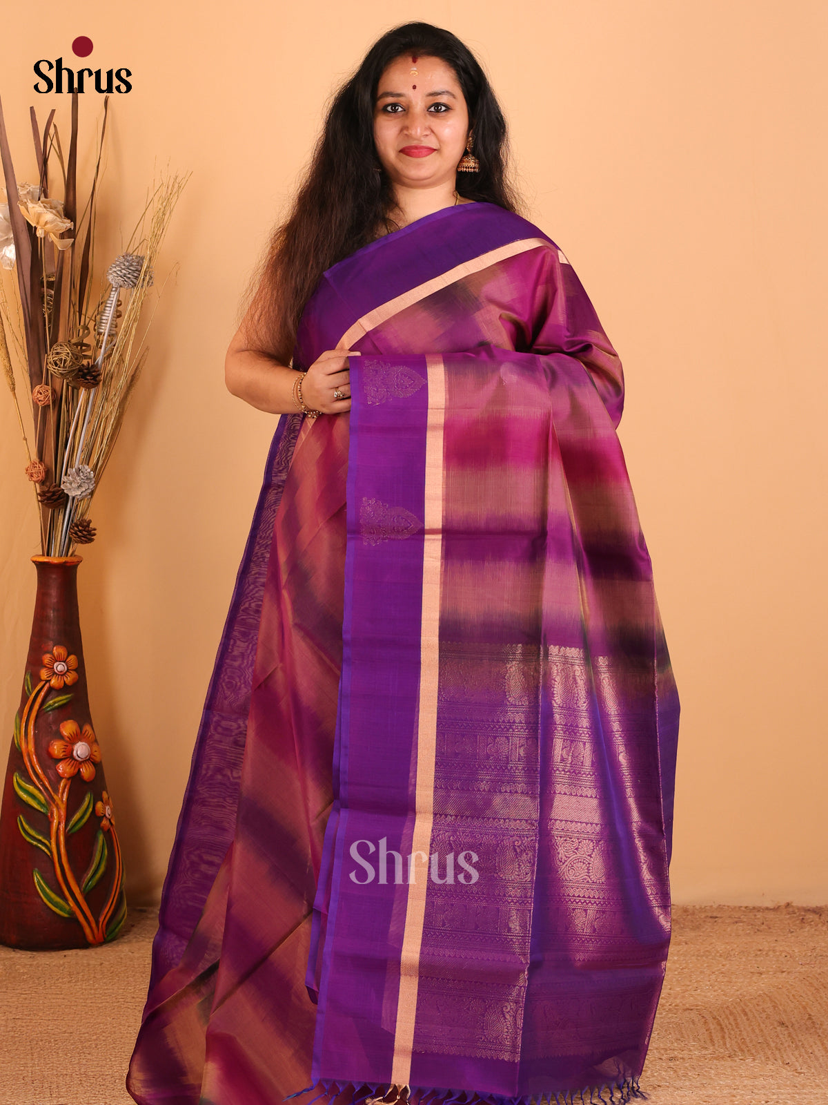 DCS07228 - Silk Cotton Saree - Shop on Shrus.com