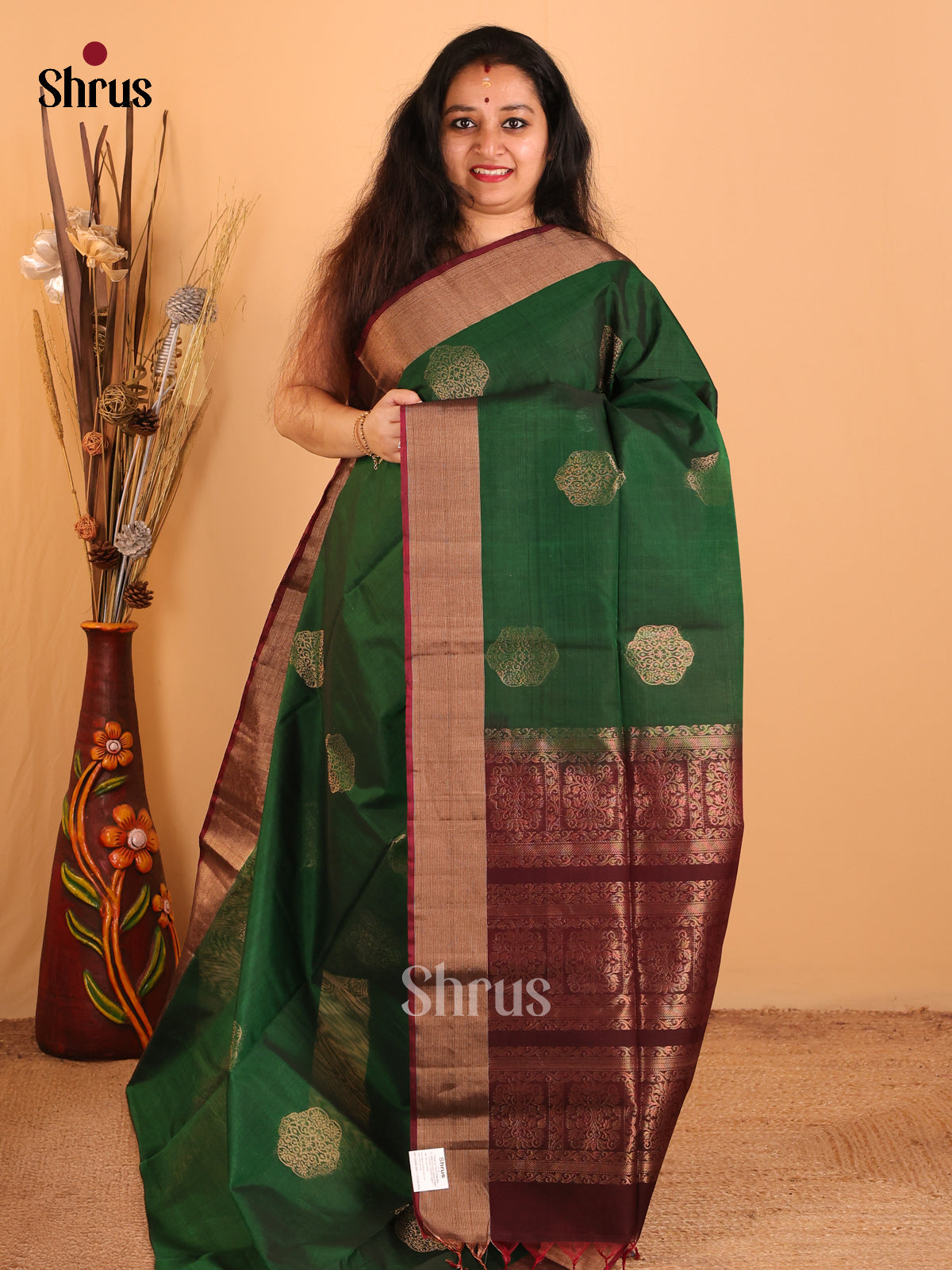 DCS07233 - Silk Cotton Saree - Shop on Shrus.com