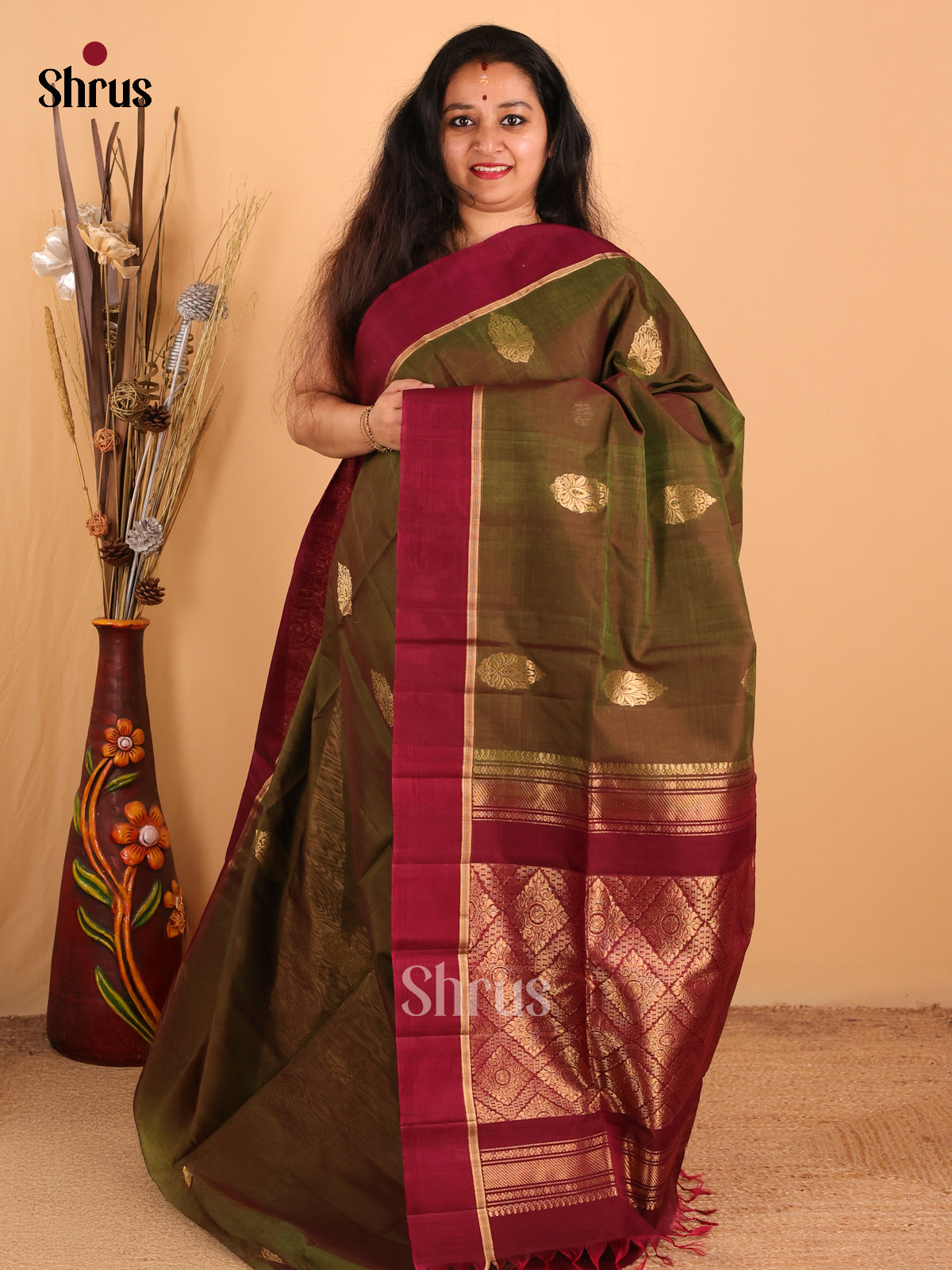 DCS07239 - Silk Cotton Saree - Shop on Shrus.com