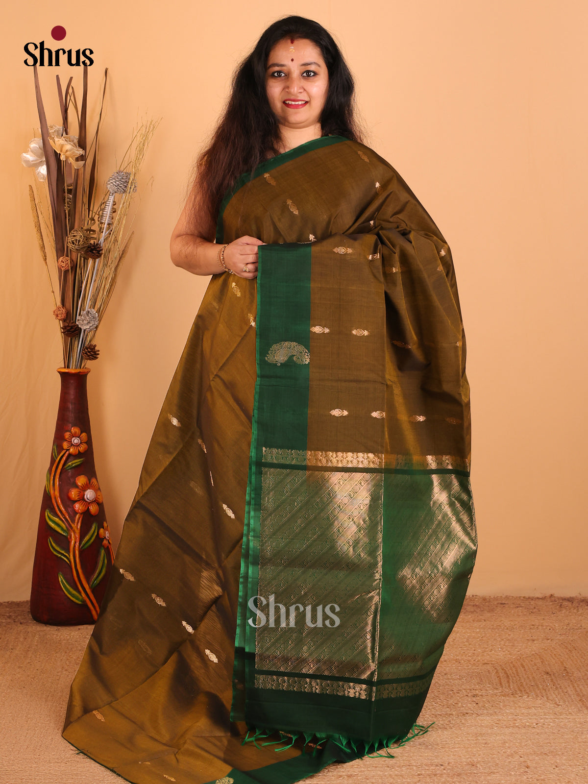 DCS07260 - Silk Cotton Saree - Shop on Shrus.com