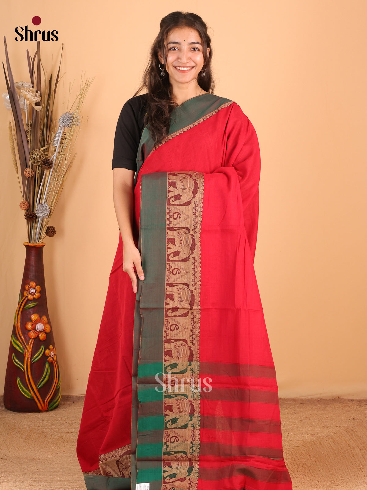 Red & Green - Narayanpet Cotton Saree - Shop on Shrus.com