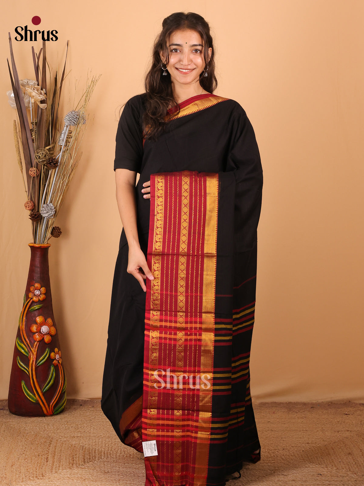 Black & Maroon- Narayanpet Cotton Saree - Shop on Shrus.com