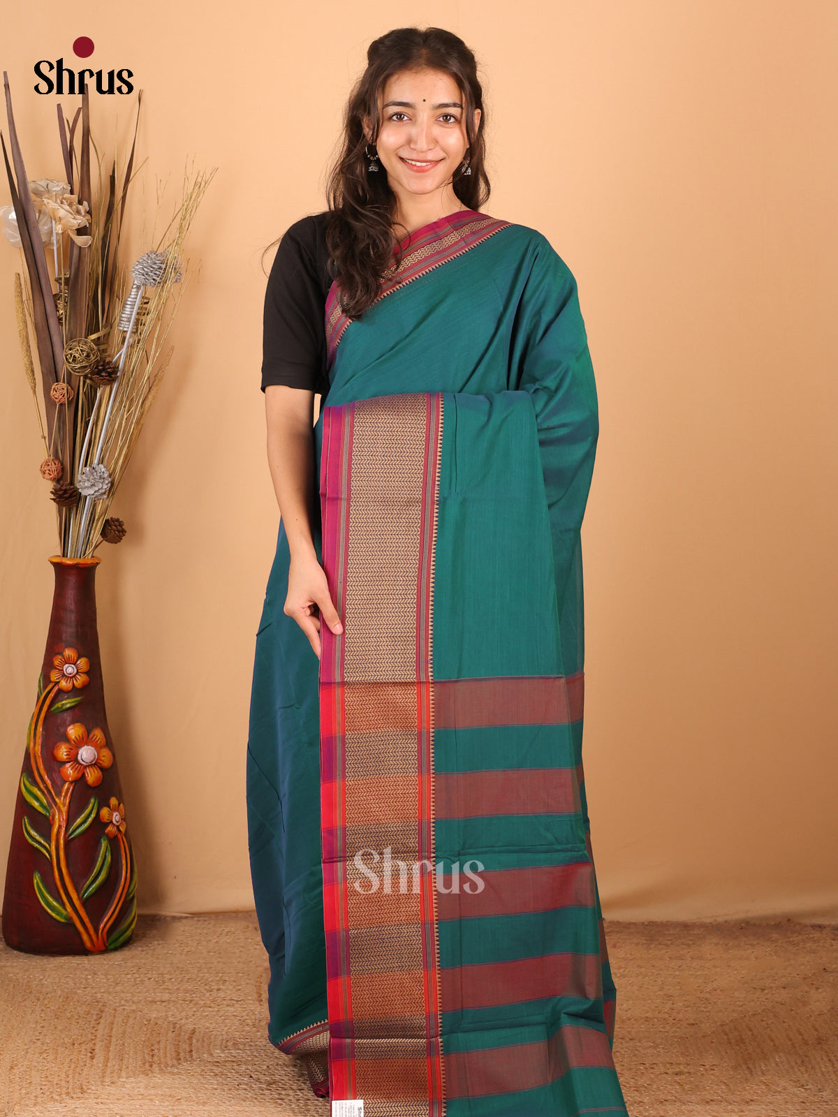 Peacock Green & Maroon - Narayanpet Cotton Saree - Shop on Shrus.com