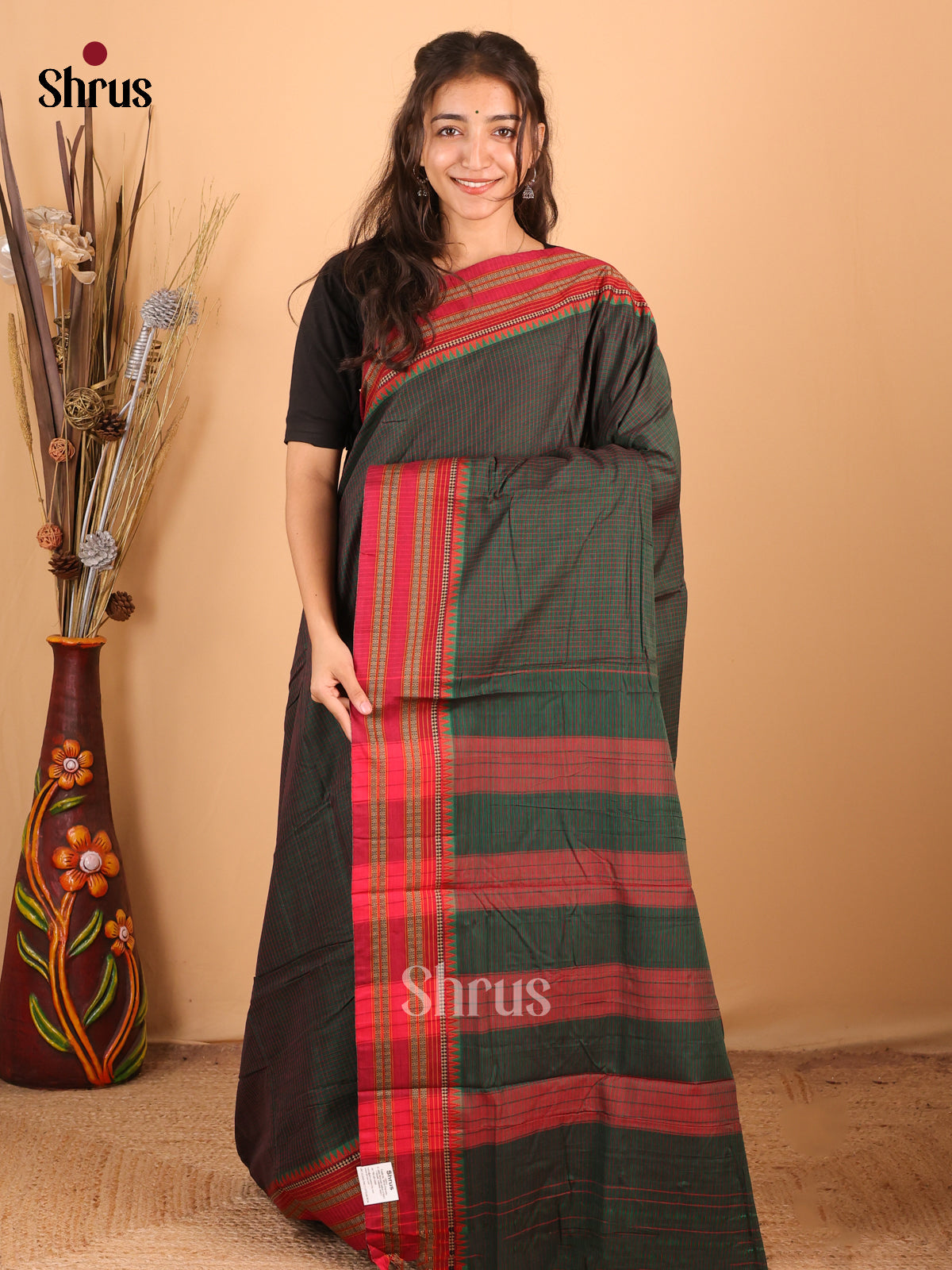 Green & Red - Narayanpet Cotton Saree - Shop on Shrus.com