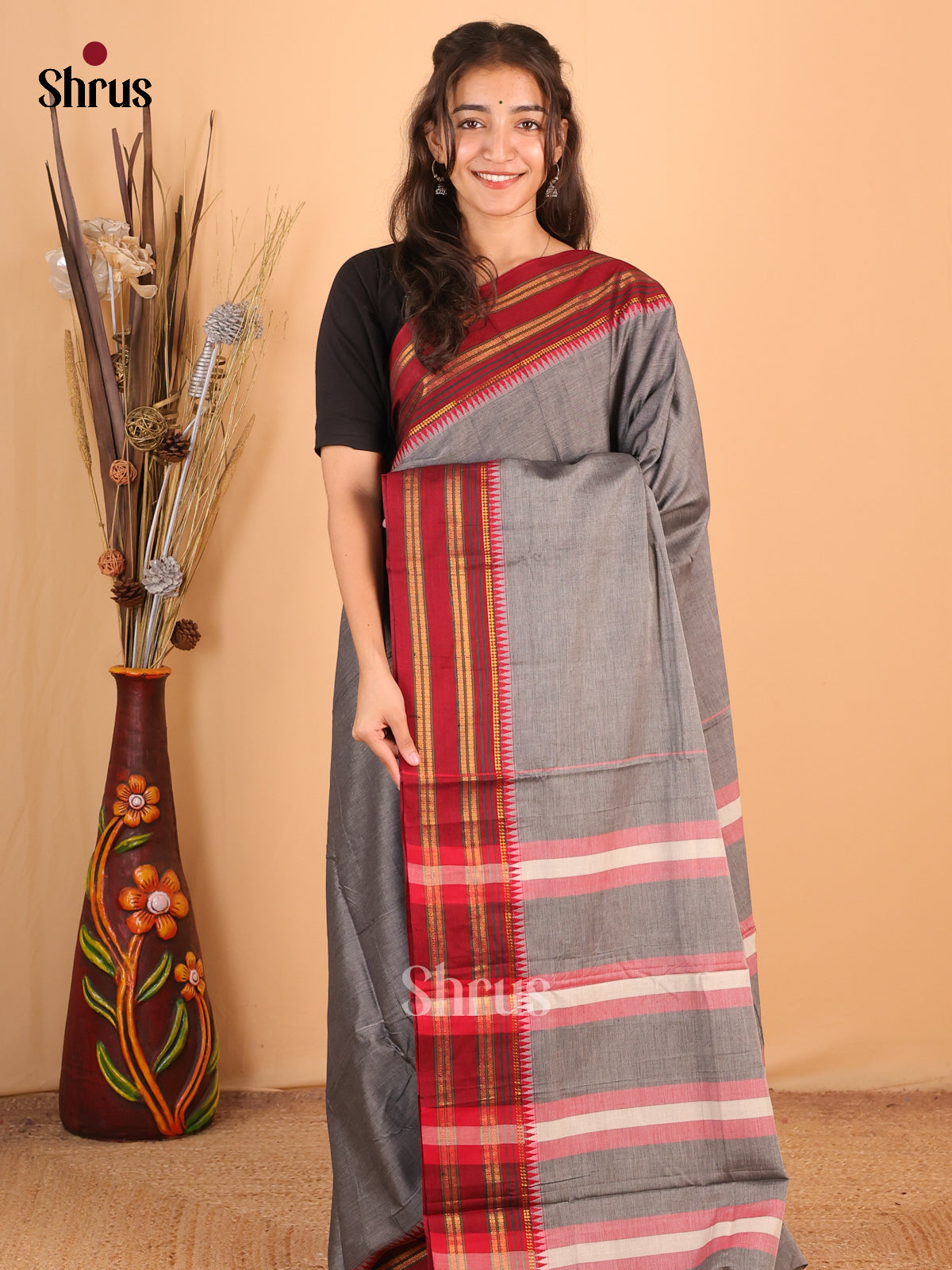 Grey & Maroon - Narayanpet Cotton Saree - Shop on Shrus.com