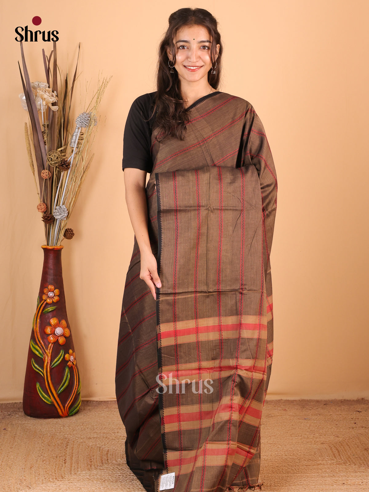 Grey & Black - Narayanpet Cotton Saree - Shop on Shrus.com