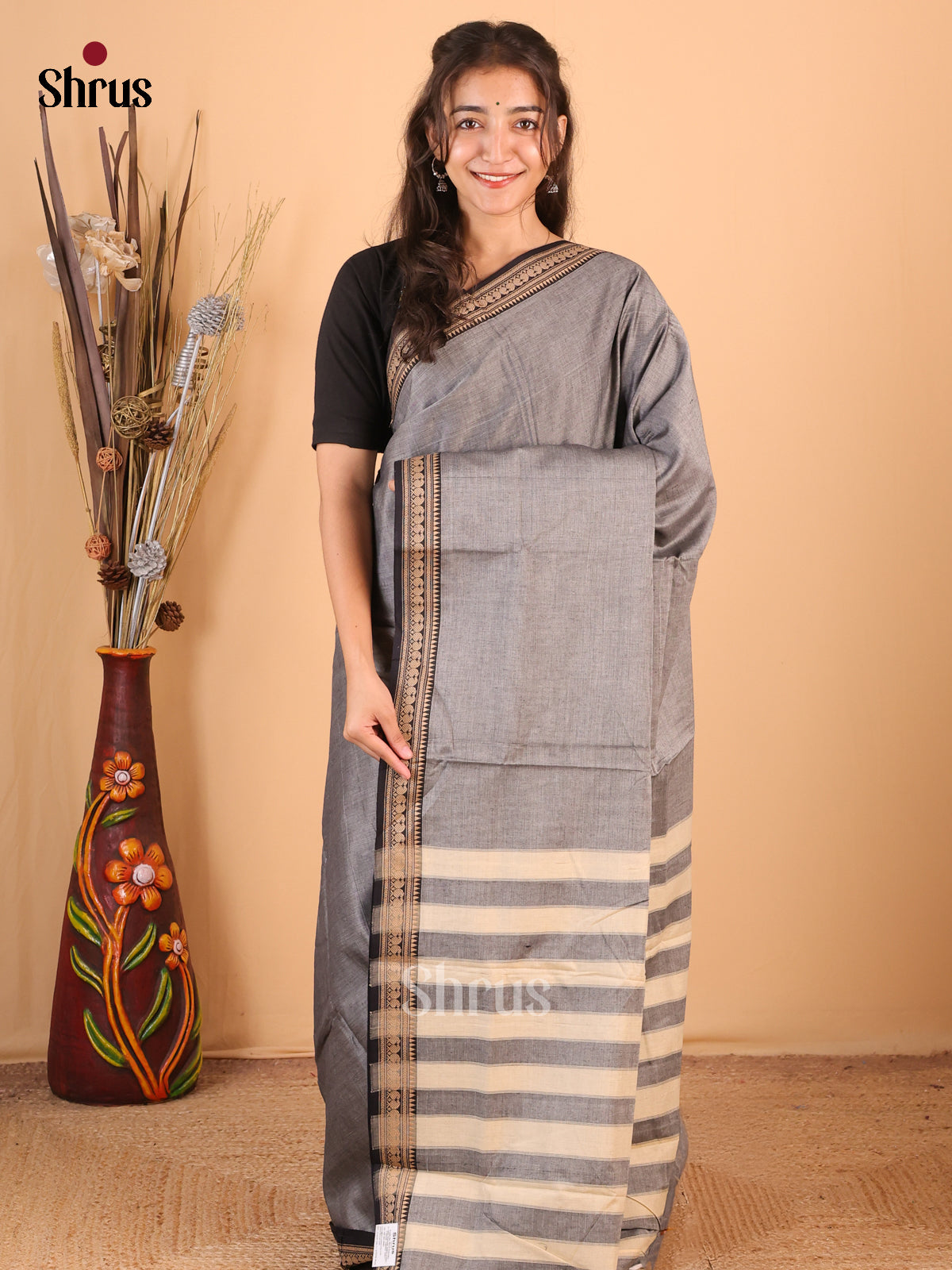Grey & Black - Narayanpet Cotton Saree - Shop on Shrus.com