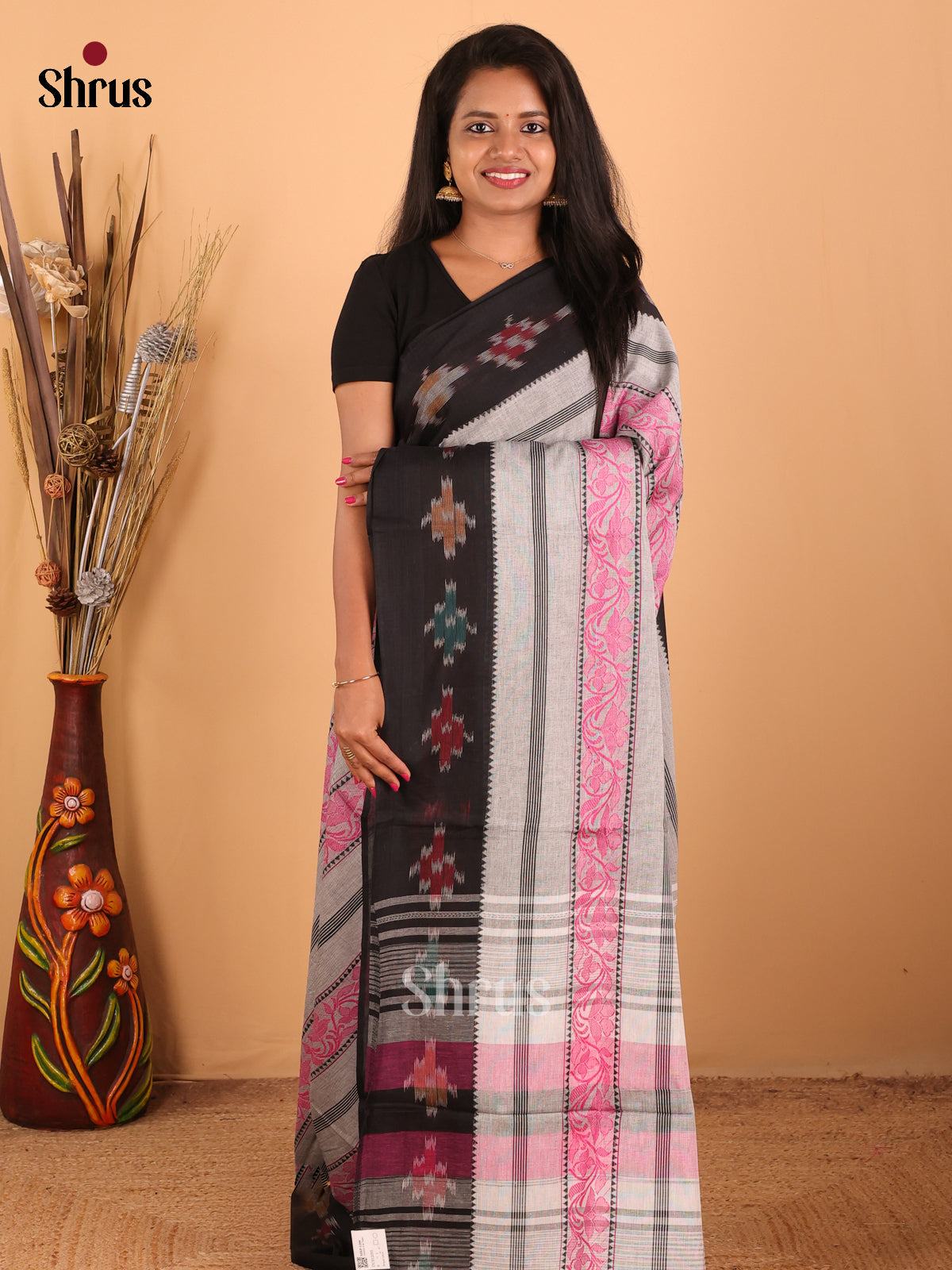 DCS12055 - Bengal Cotton Saree - Shop on Shrus.com