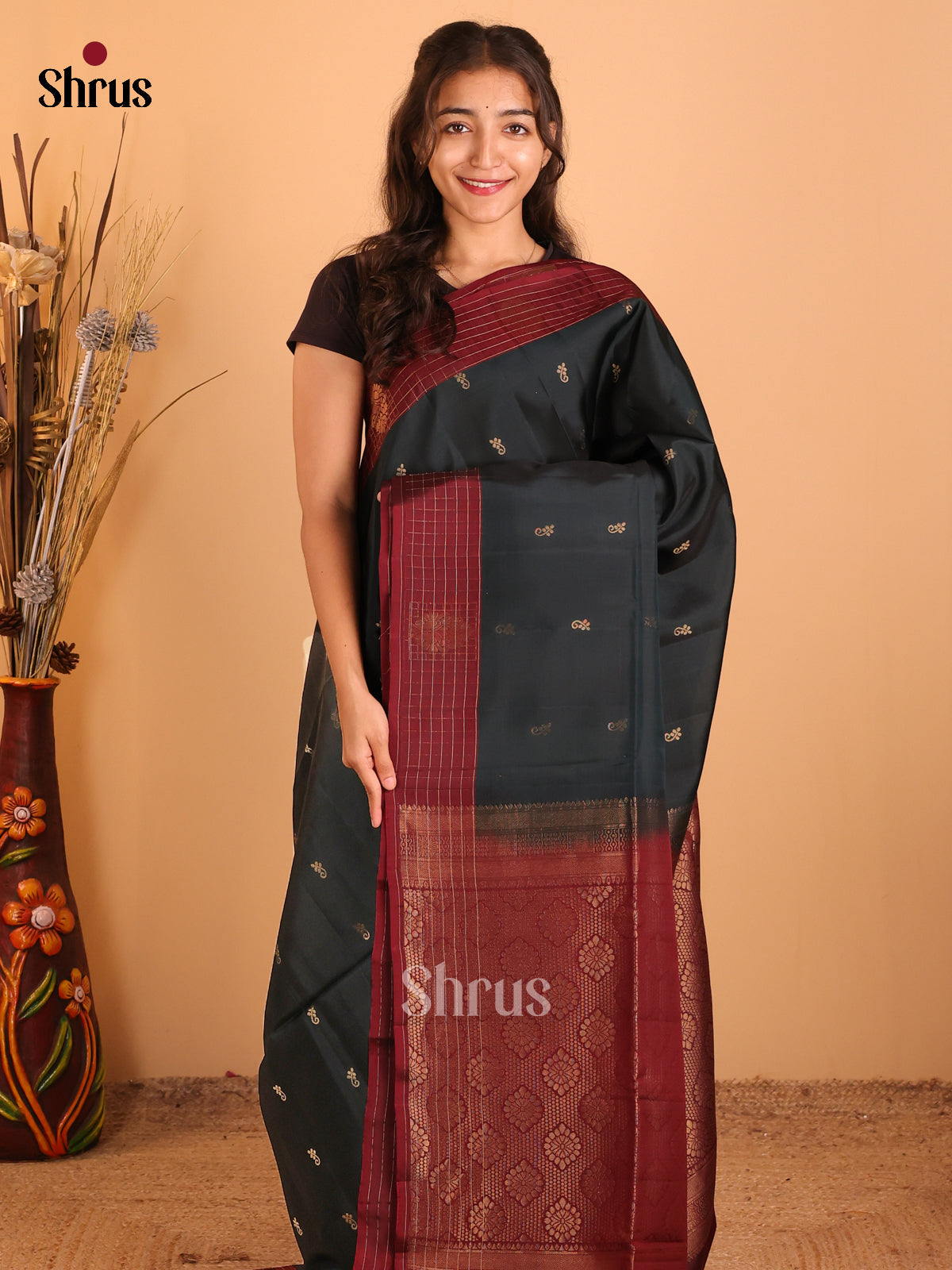 Black & Maroon - Softsilk-halfpure Saree - Shop on Shrus.com