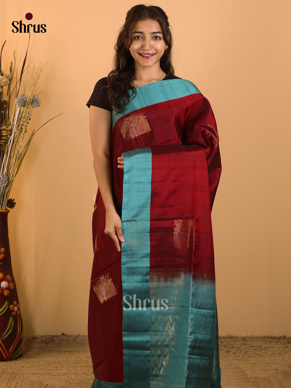 Maroon & Green Softsilk-halfpure Saree - Shop on Shrus.com