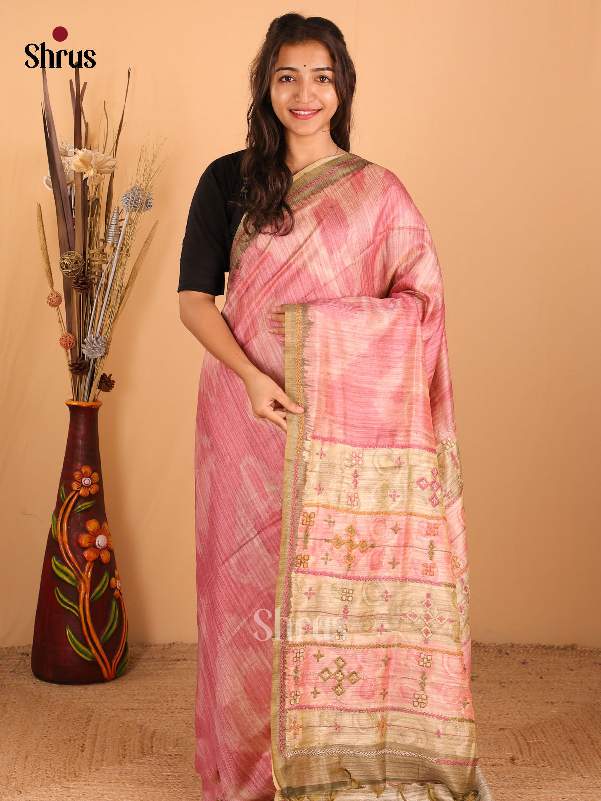Onion Pink & Mehandi green - Semi kantha Saree - DCS25002 - Shop on Shrus.com