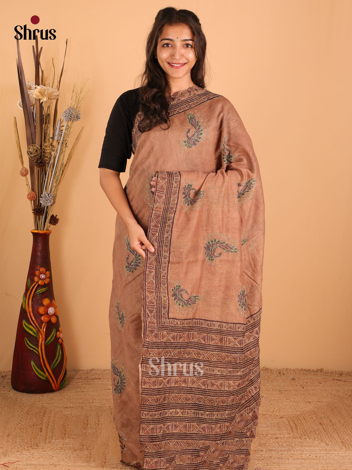 light brown - Semi kantha Saree - DCS25014 - Shop on Shrus.com
