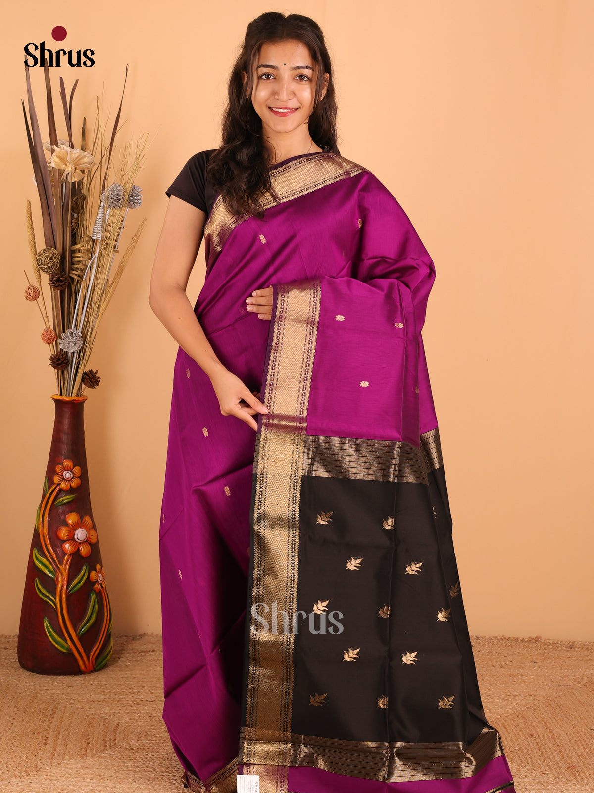 Purple & Black - Maheswari silk cotton Saree - DCS27115 - Shop on Shrus.com