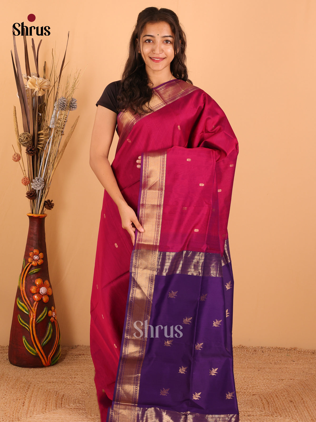 Magenta & Violet - Maheswari silk cotton Saree - DCS27120 - Shop on Shrus.com