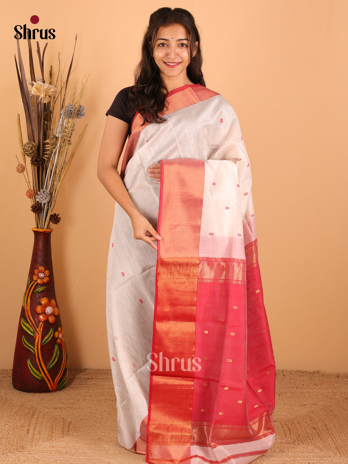 White & red - Maheswari silk cotton Saree - DCS27131 - Shop on Shrus.com