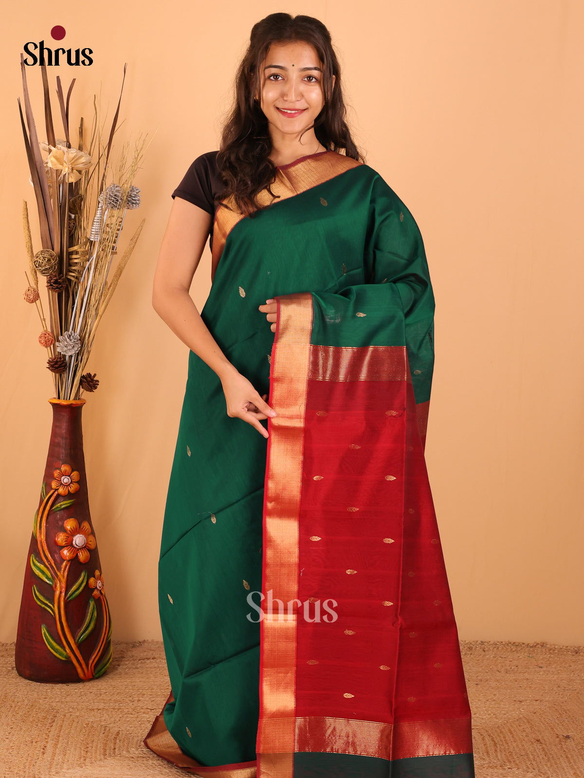 Peacock Green & red - Maheswari silk cotton Saree - DCS27154 - Shop on Shrus.com