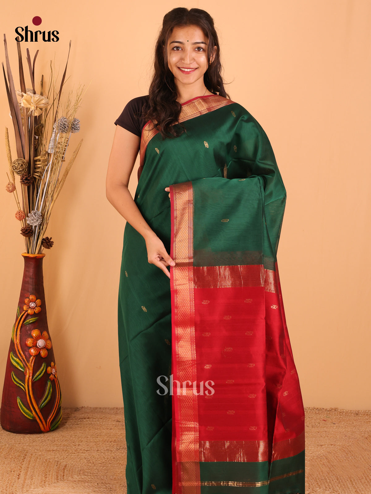 Dark Green & Maroon - Maheswari silk cotton Saree - DCS27187 - Shop on Shrus.com