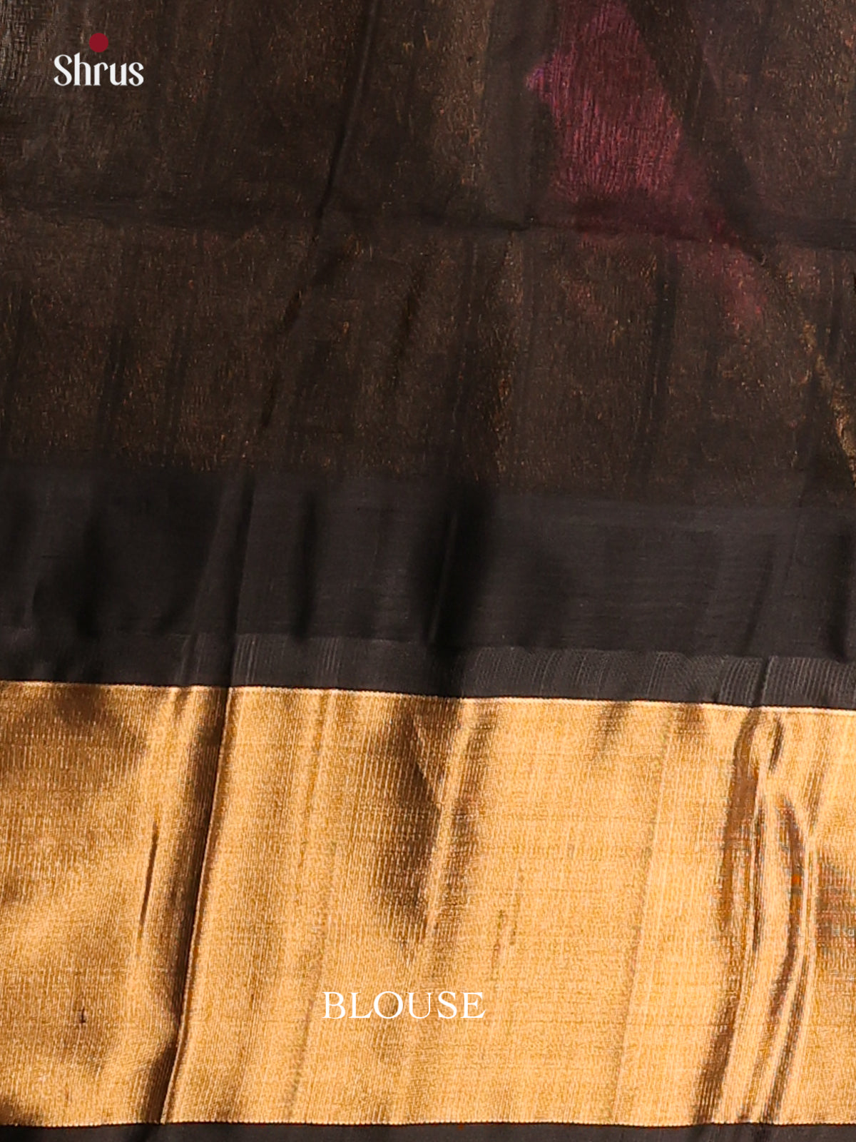 Dual Tone Lavender And Black Silk Cotton Saree With Plain Body And Zari Woven Temple Border - Shop on Shrus.com