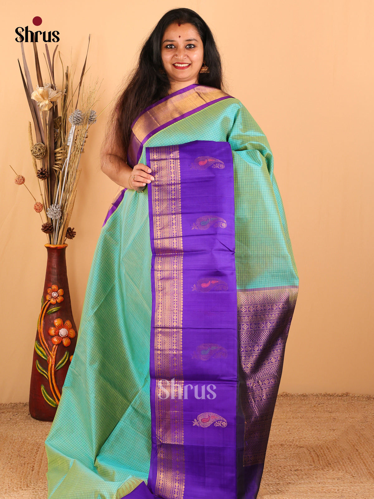 Classic Green And Violet Silk Cotton Saree With Intricately Woven Checks Across The Body And Manga Motifs in The Border - Shop on Shrus.com
