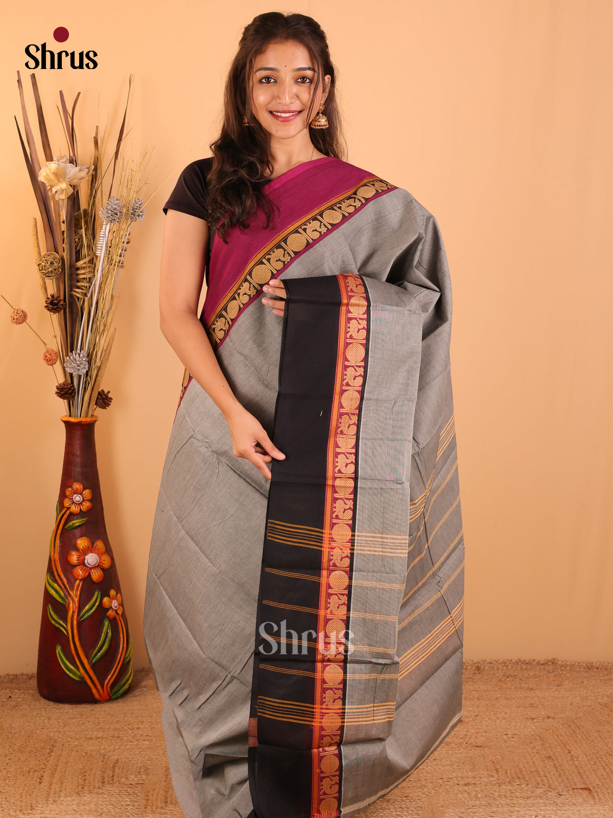 Grey with Pink & Black-Chettinad saree -DDS05075 - Shop on Shrus.com
