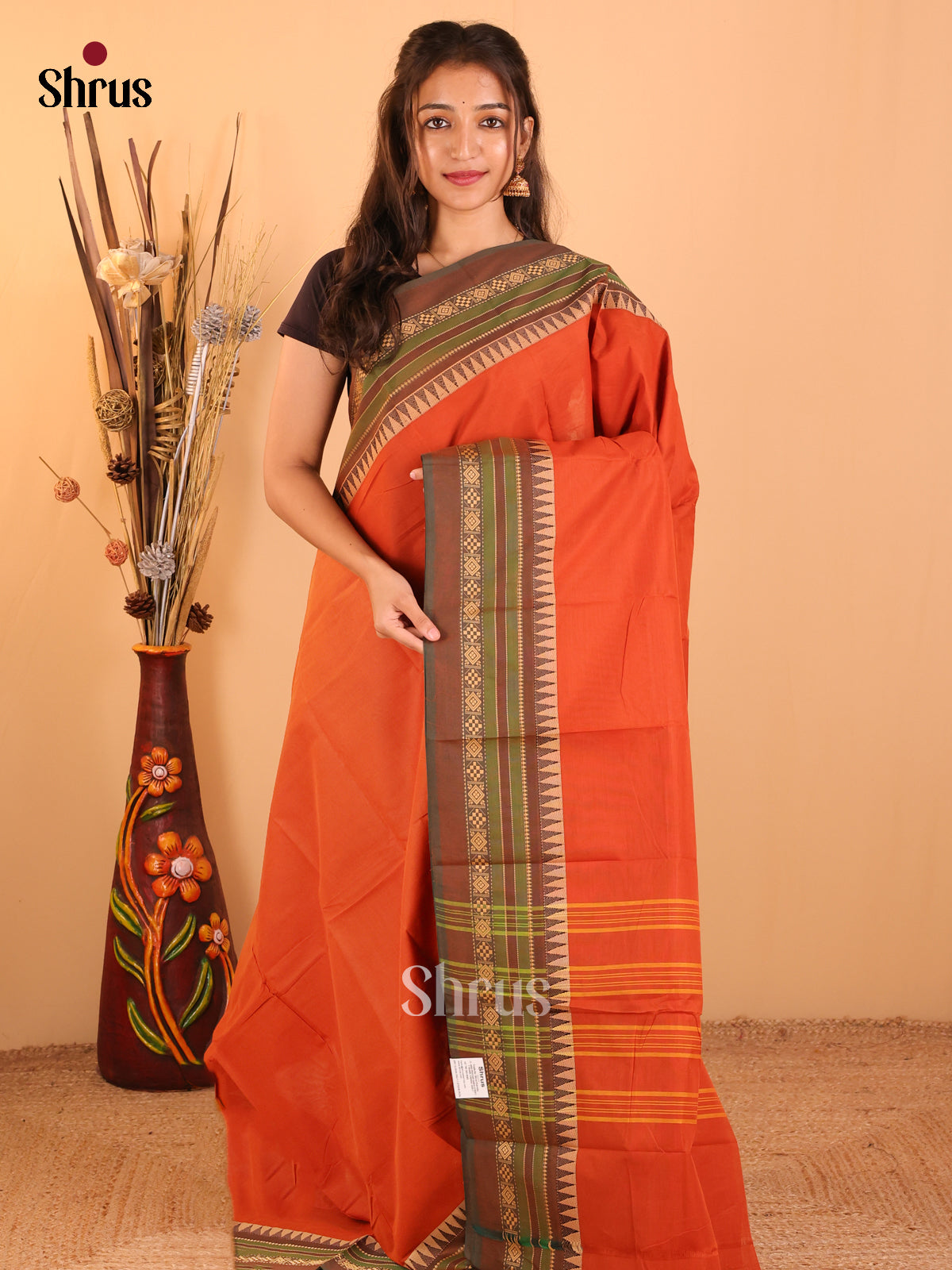 Rust with Green-Chettinad saree -DDS05137 - Shop on Shrus.com