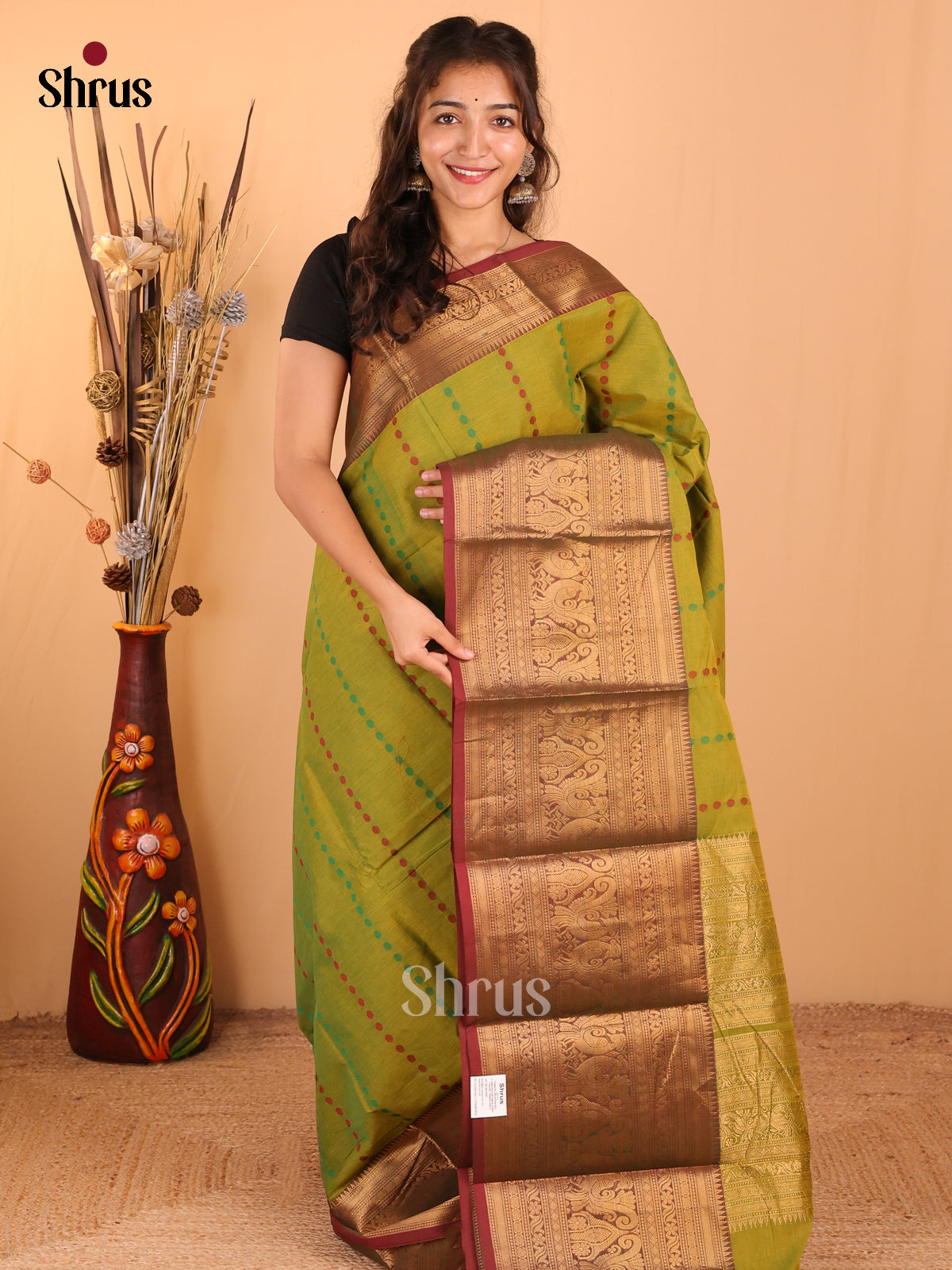 Dual Tone Mustrad with Green & Maroon border - Chettinad Cotton Saree - DDS09348 - Shop on Shrus.com