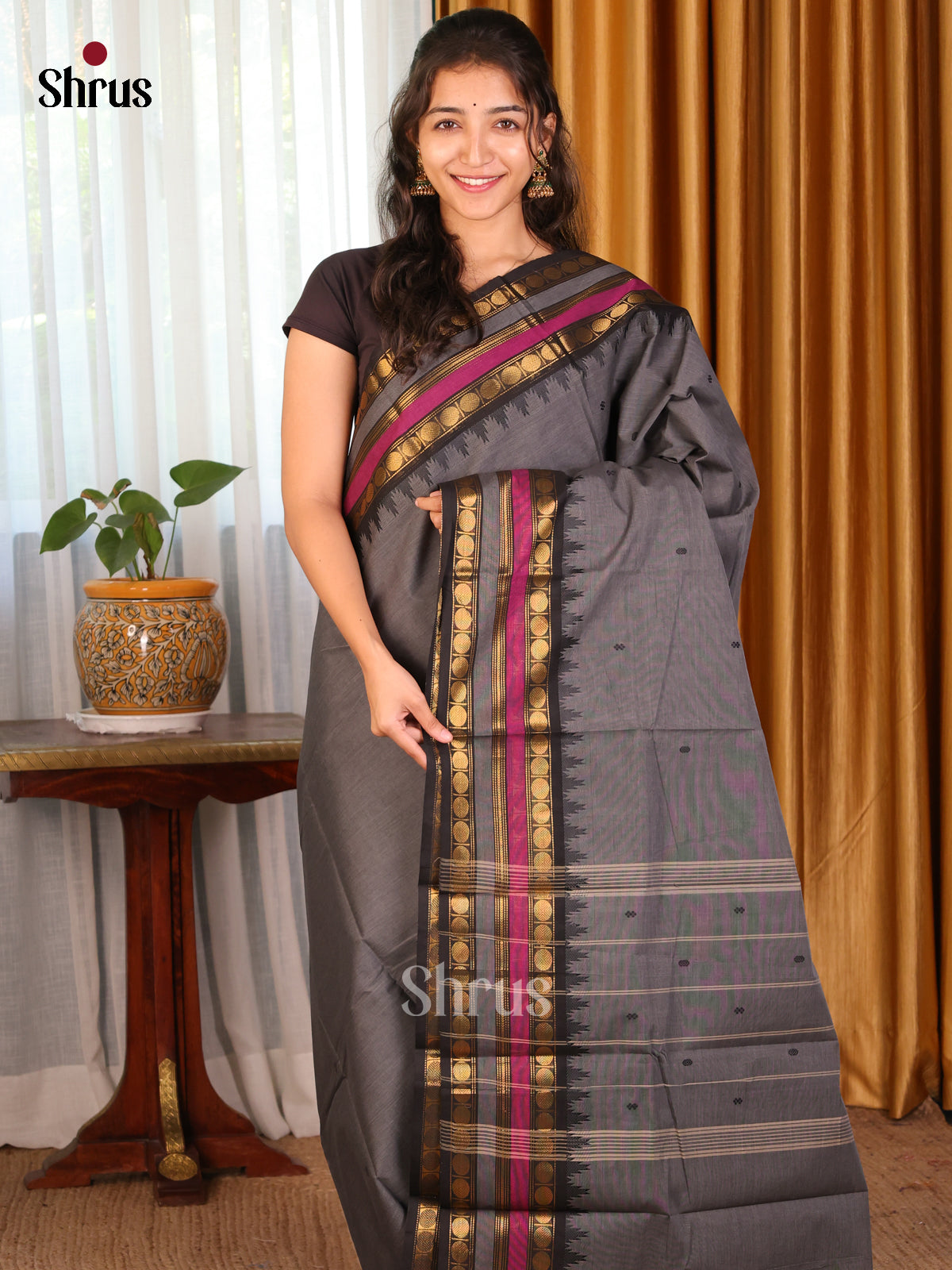 Grey with Black - Chettinad Cotton Saree - DDS10025 - Shop on Shrus.com