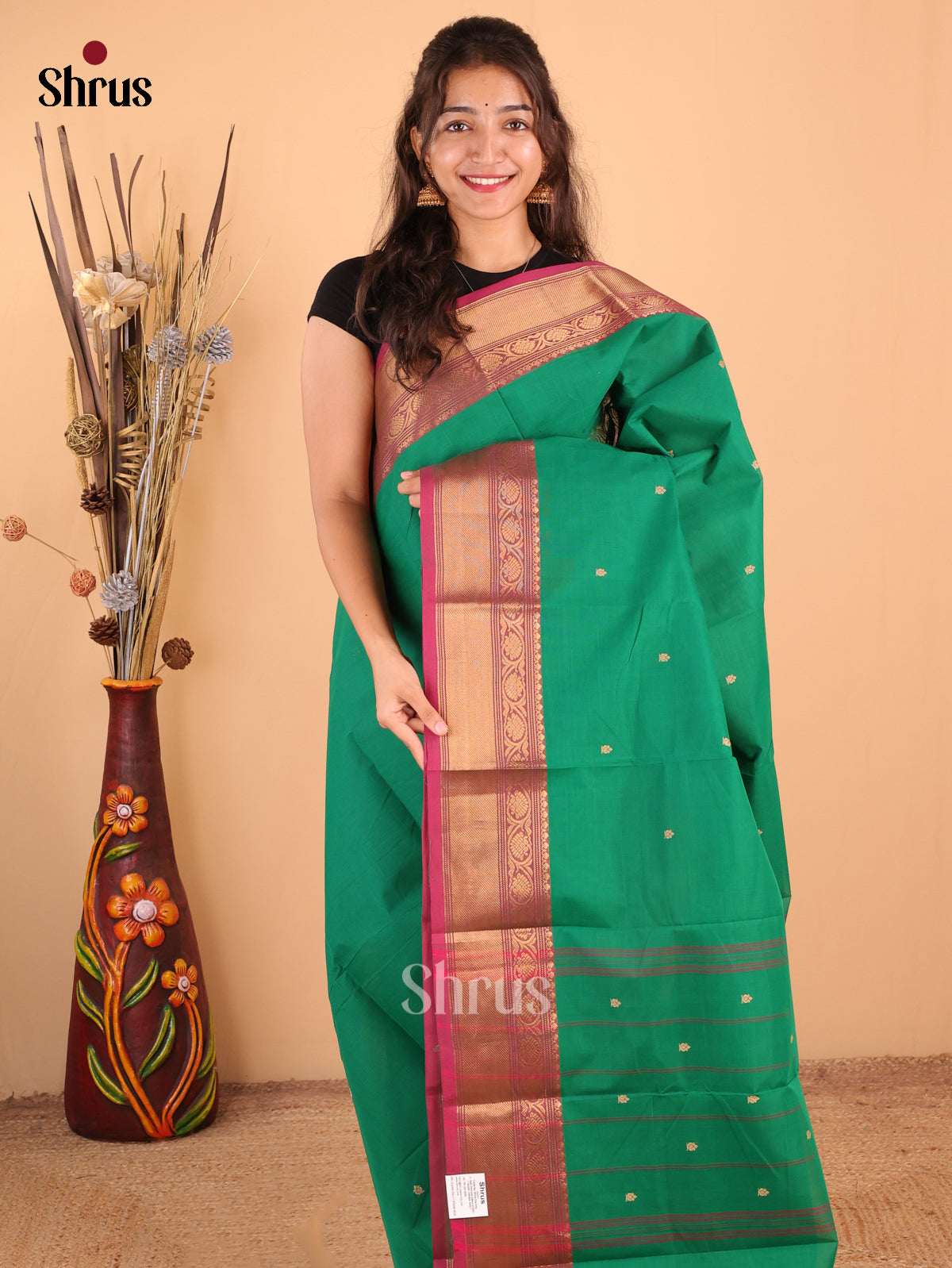 Parrort green with pink - Chettinad Cotton Saree - DDS10065 - Shop on Shrus.com