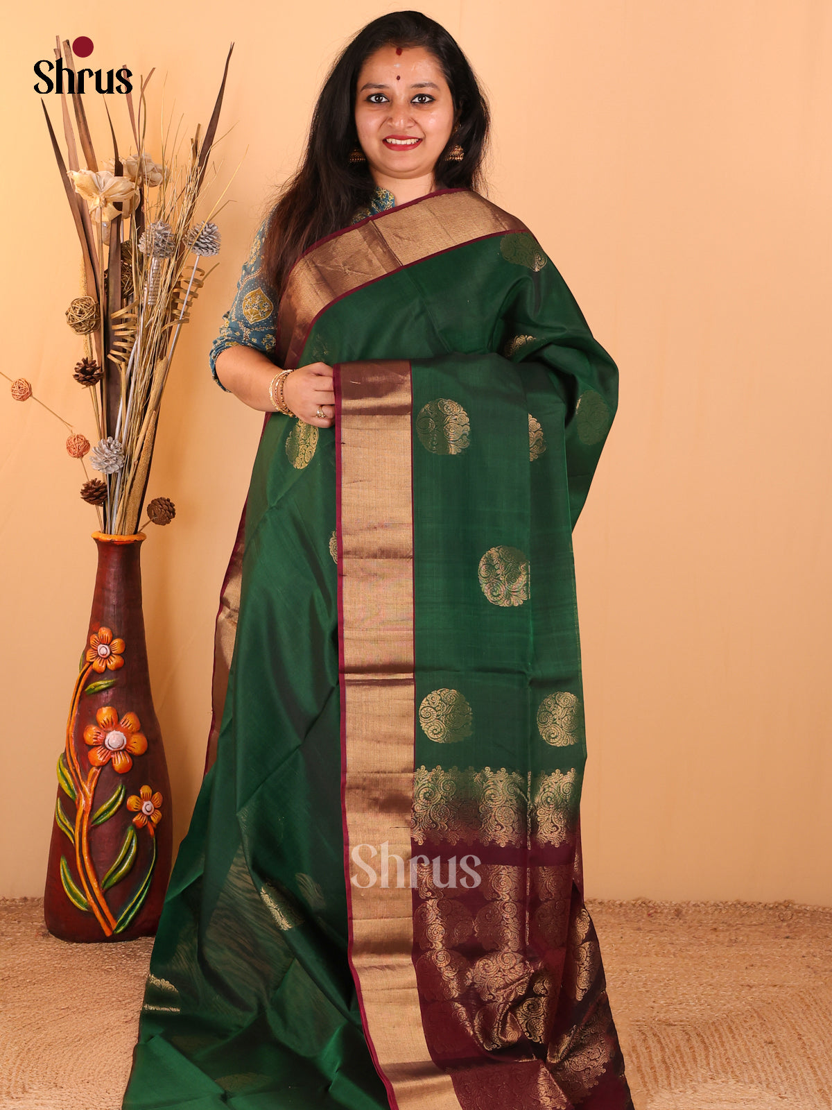 Greenn with wine - Silk Cotton Saree - DDS10083 - Shop on Shrus.com