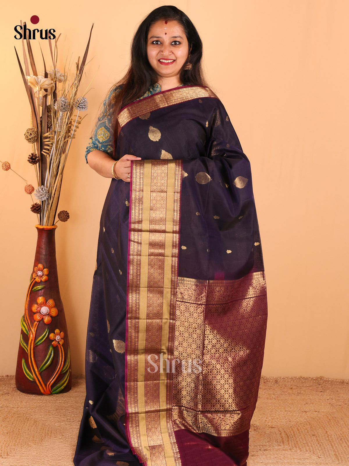 Navy Blue Silk Cotton Sare With Leaf Motifs, Zari Border & Maroon Pallu With Zari - Shop on Shrus.com