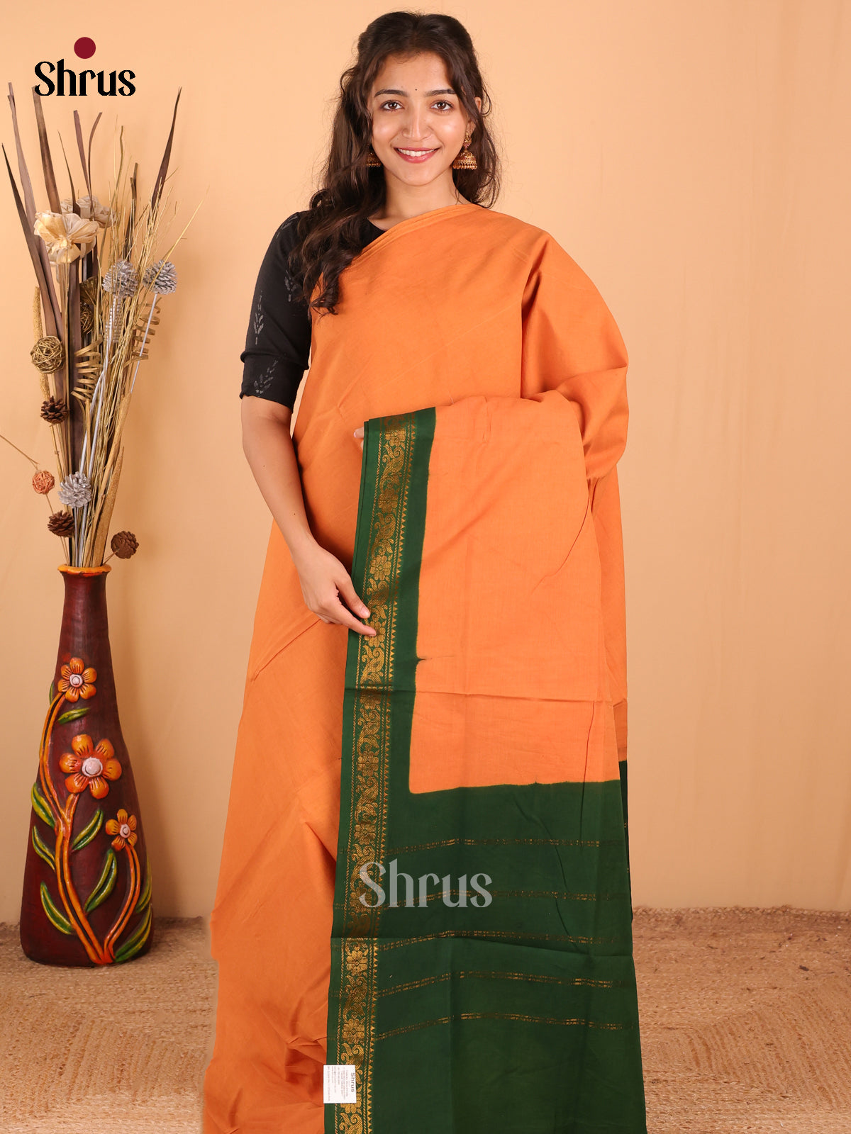 Pale Orange with Green - DDS11046 - Sungudi Cotton Saree - Shop on Shrus.com