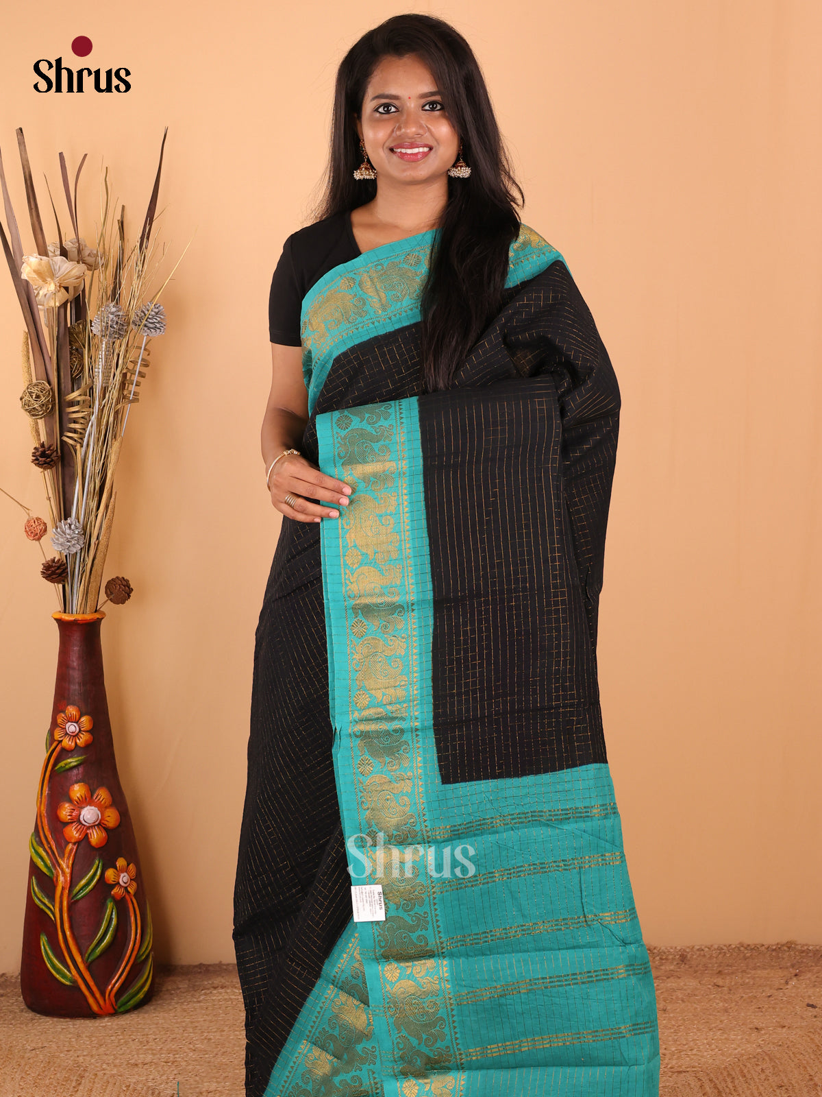 DDS11063 - Sungudi Cotton Saree - Shop on Shrus.com