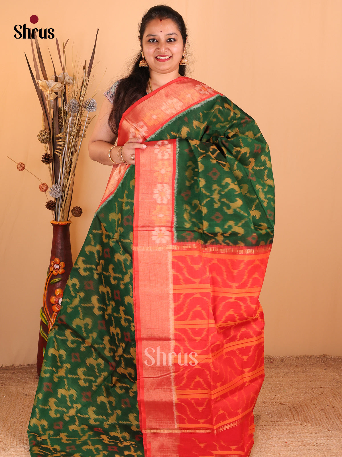 Green with Red -DDS11141 - Pochampally sico Saree - Shop on Shrus.com
