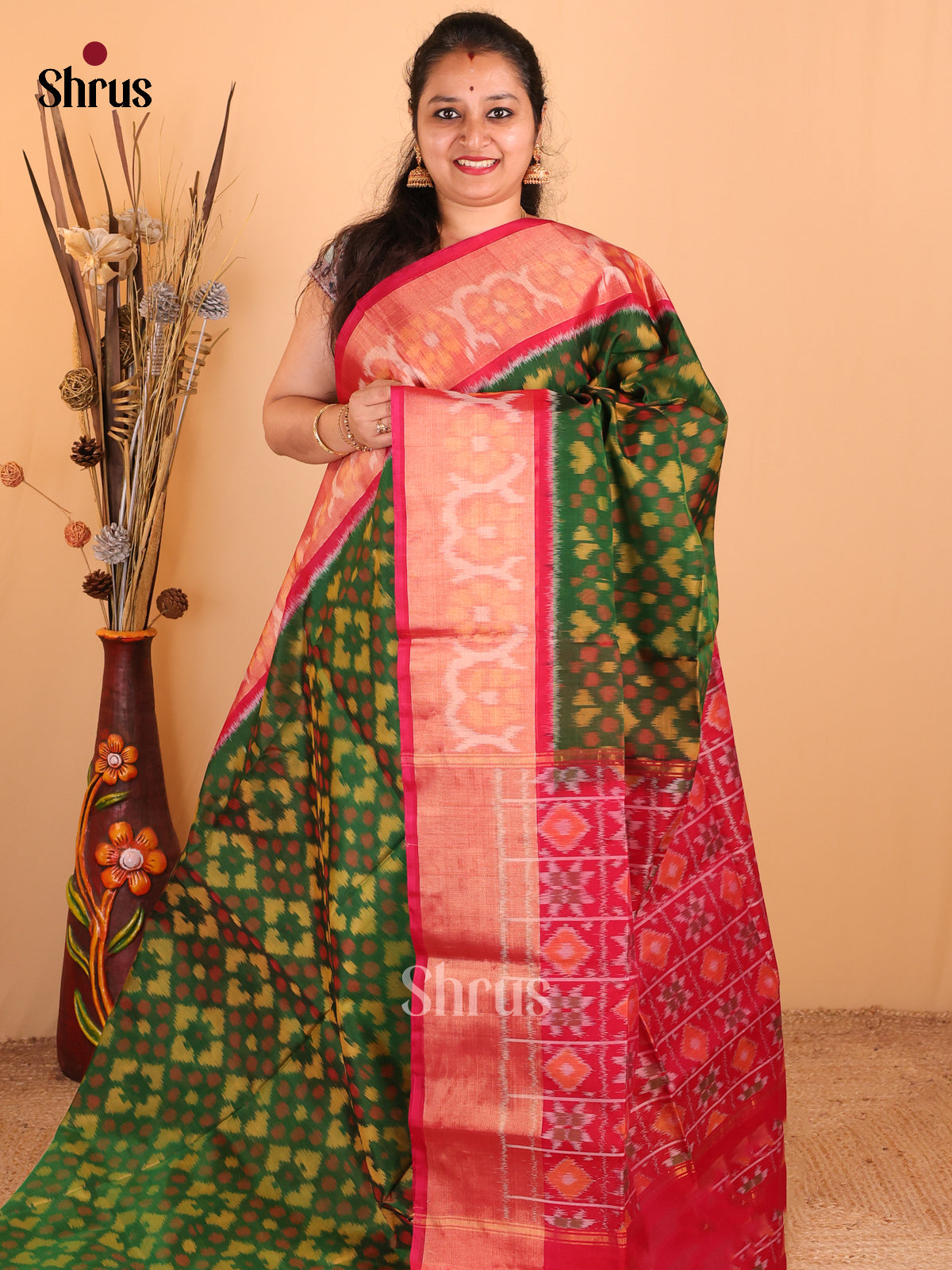 Green with Red -DDS11161 - Pochampally sico Saree - Shop on Shrus.com