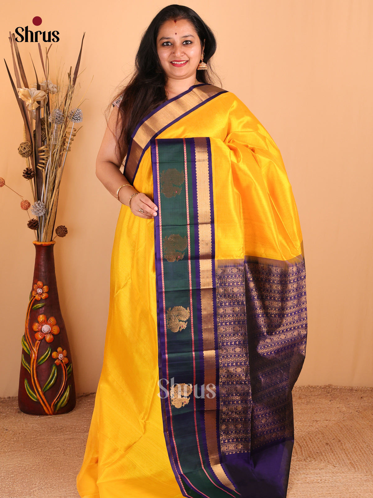 Glorious Yellow Silk Cotton Saree with Striking Blue & Green Border With Zari Motifs - Shop on Shrus.com