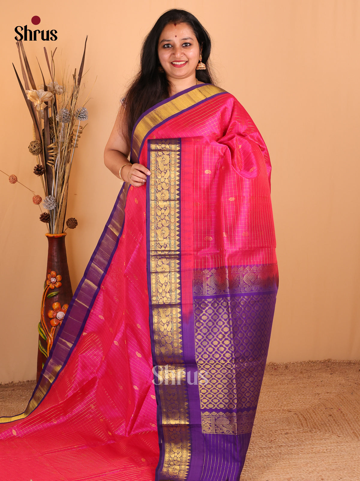 Chic Pink Silk Cotton Saree with Zari Checks & Manga Buttas, Violet Border & Brocade Pallu - Shop on Shrus.com