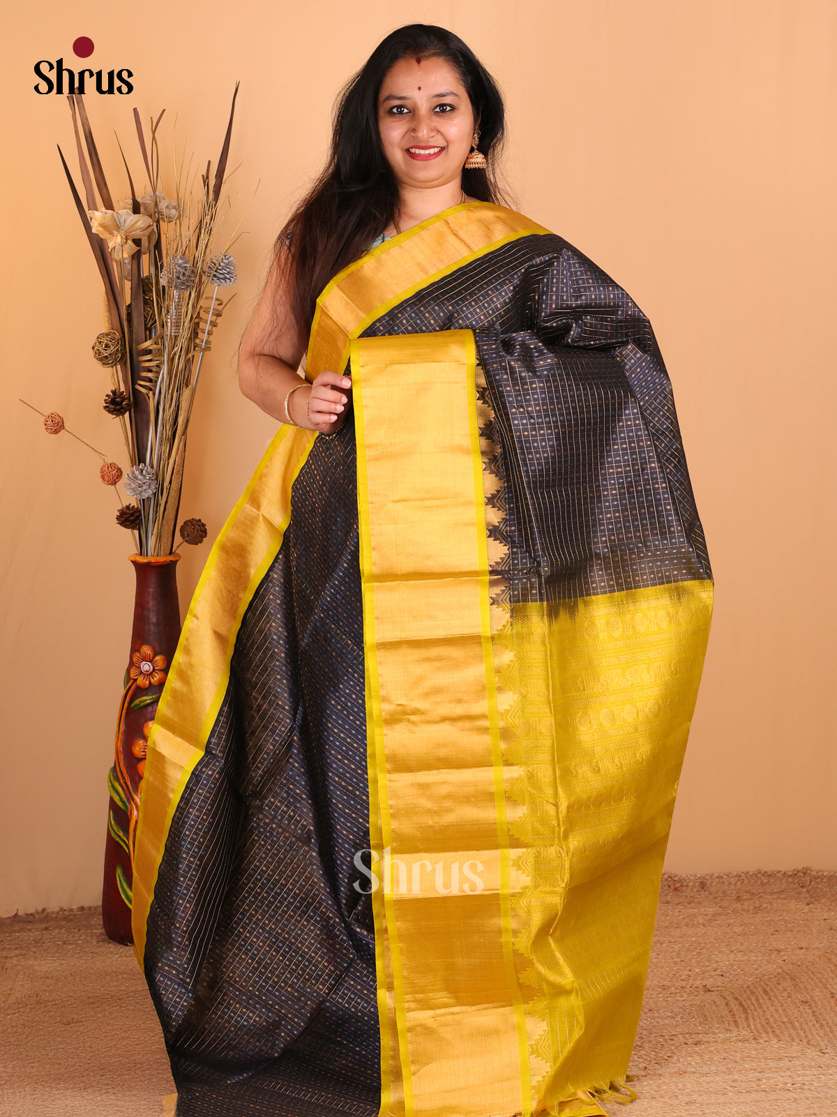 DDS12096 - Silk Cotton Saree - Shop on Shrus.com