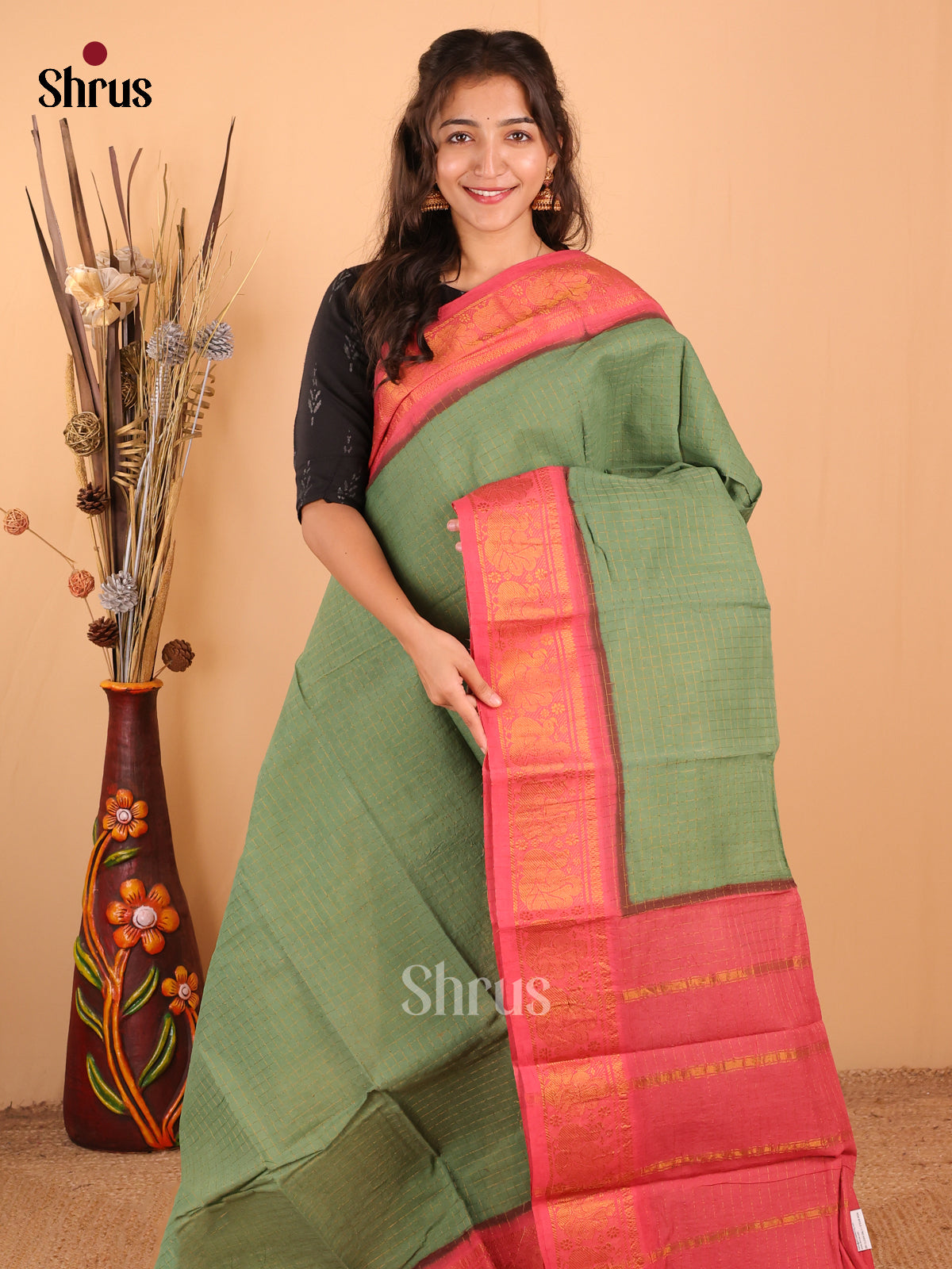 Pastel Green with Orangish Pink -DDS15026 - Sungudi Cotton Saree - Shop on Shrus.com