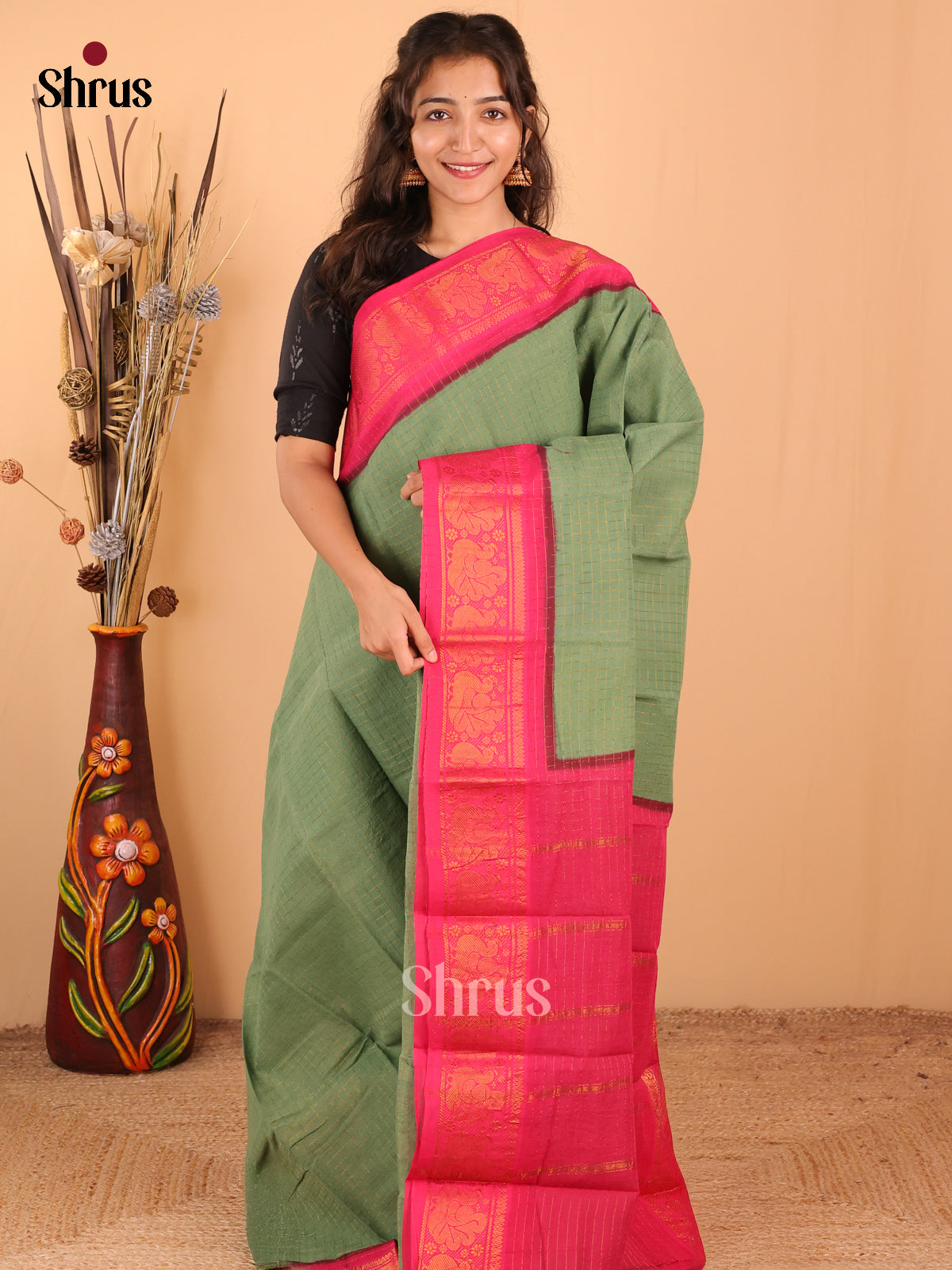 Green with Pink - DDS15027 - Sungudi Cotton Saree - Shop on Shrus.com